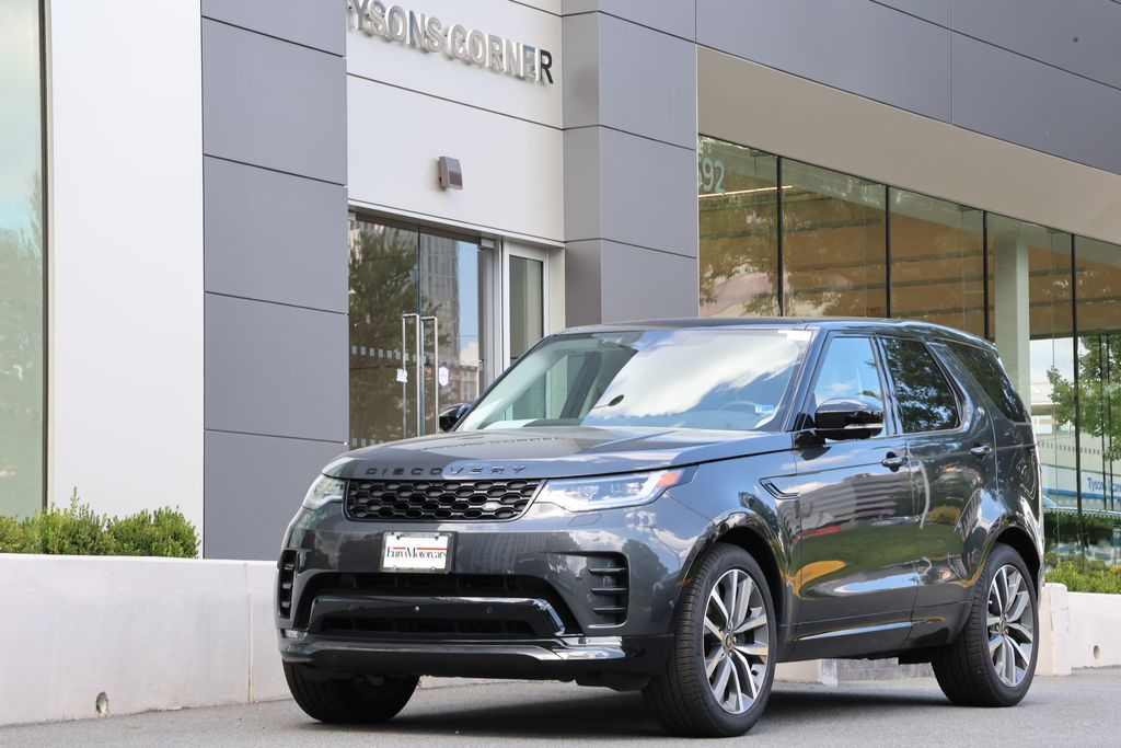 2025 Land Rover Discovery Dynamic SE SUV
