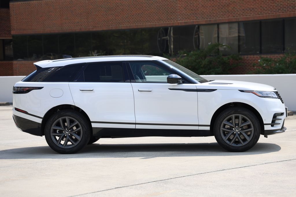 Used 2026 Land Rover Range Rover Velar Dynamic SE SUV
