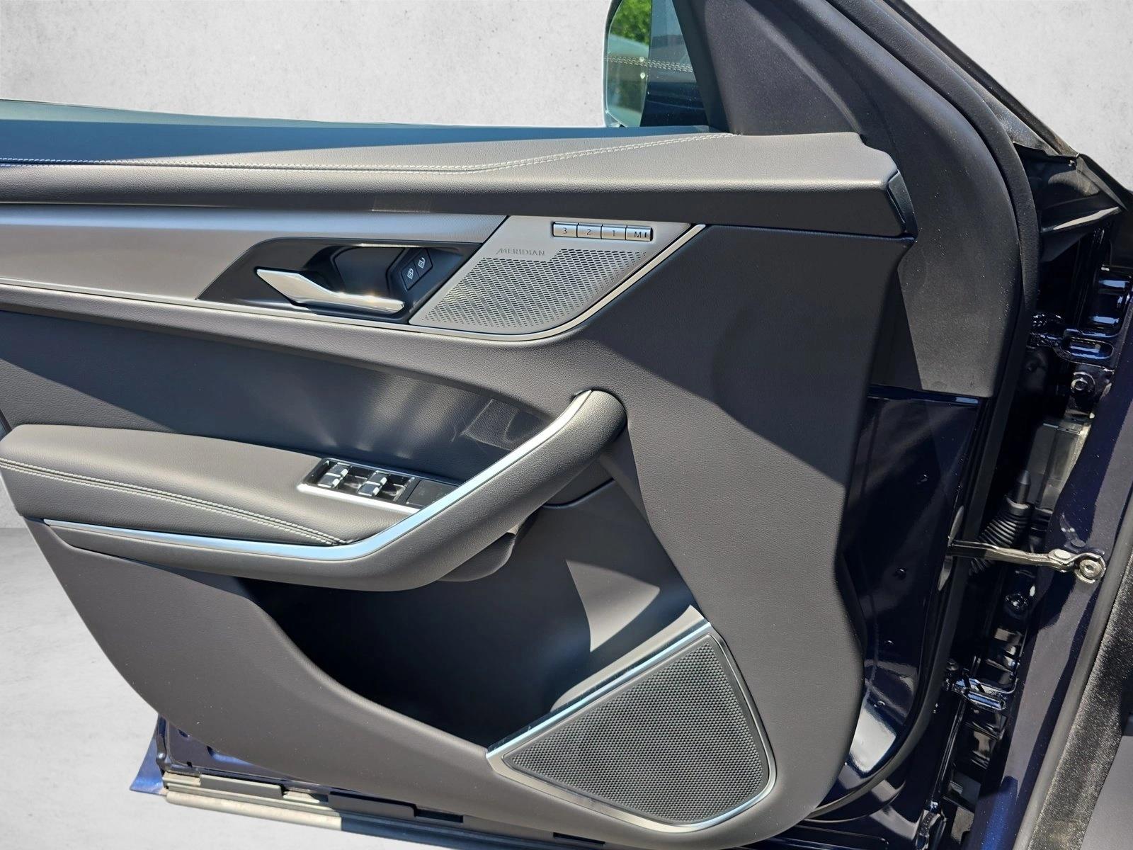 2026 Jaguar F-Pace R-Dynamic S - Photo 24