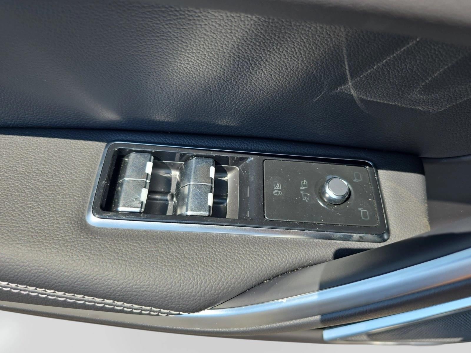 2026 Jaguar F-Pace R-Dynamic S - Photo 25