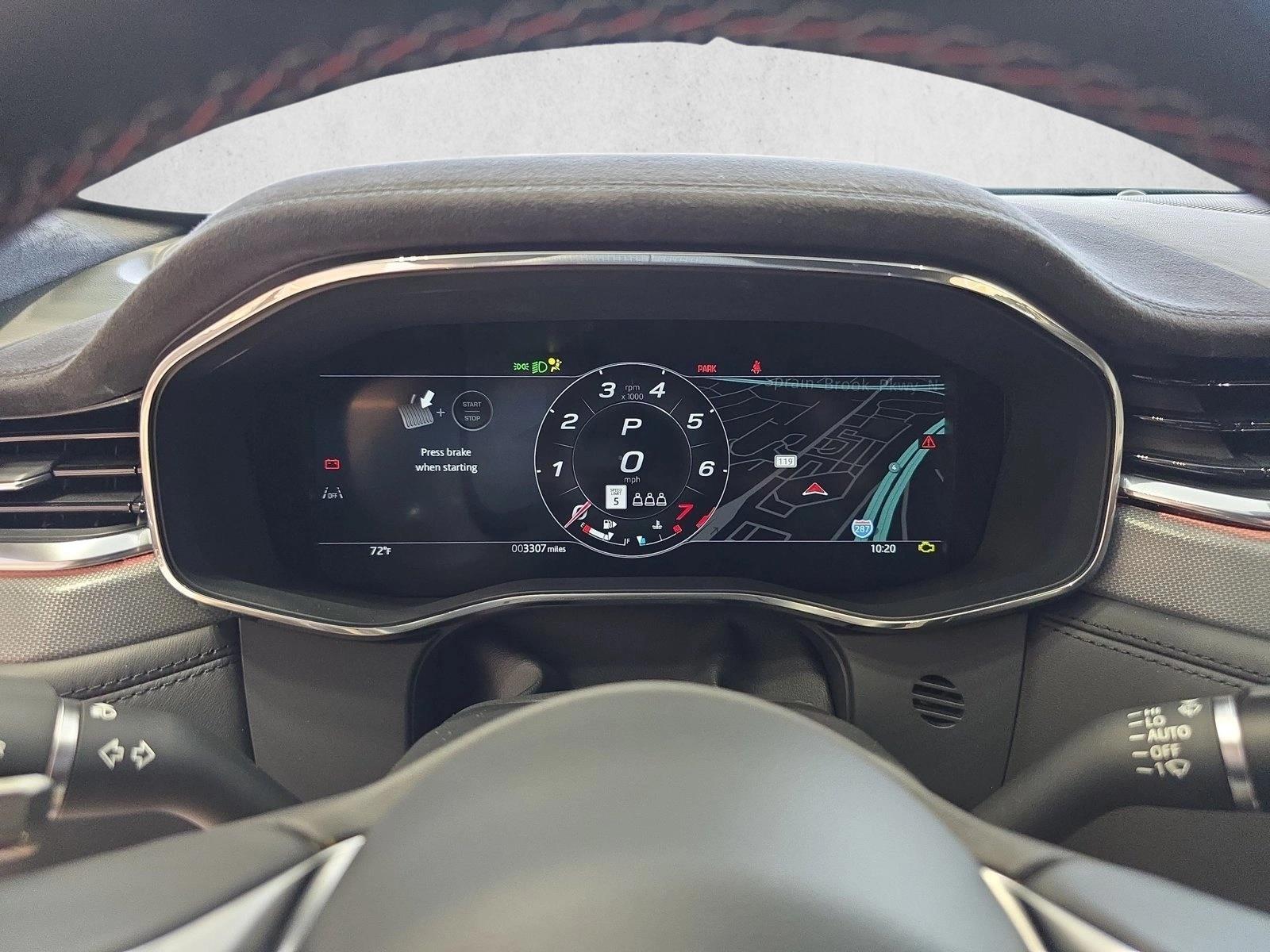 2026 Jaguar F-Pace SVR - Photo 20