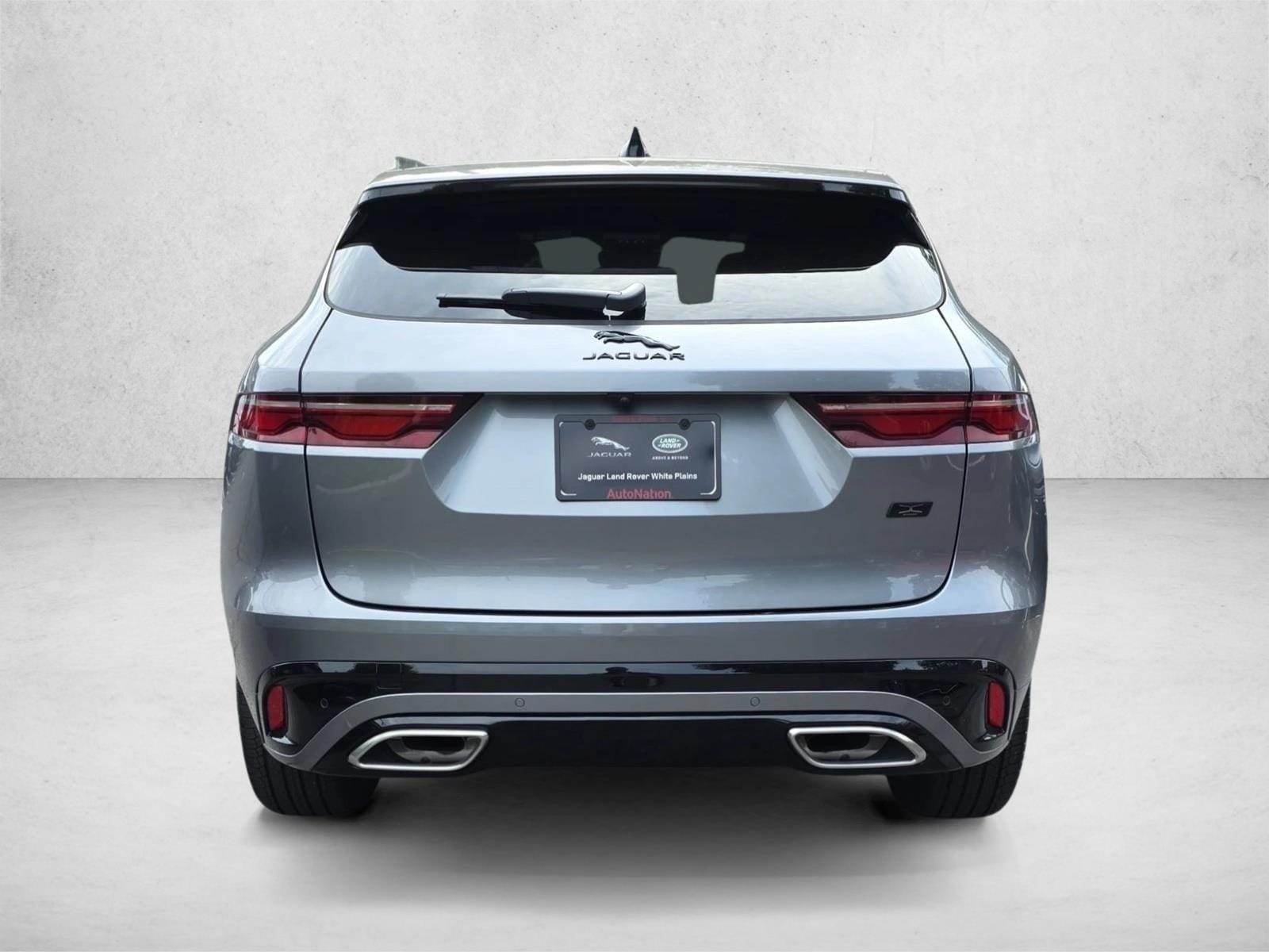 2026 Jaguar F-Pace R-Dynamic S - Photo 6