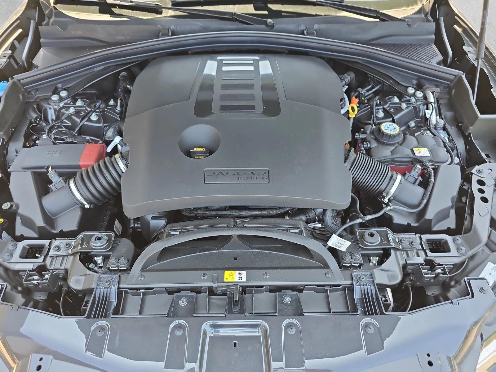 2026 Jaguar F-Pace R-Dynamic S - Photo 29