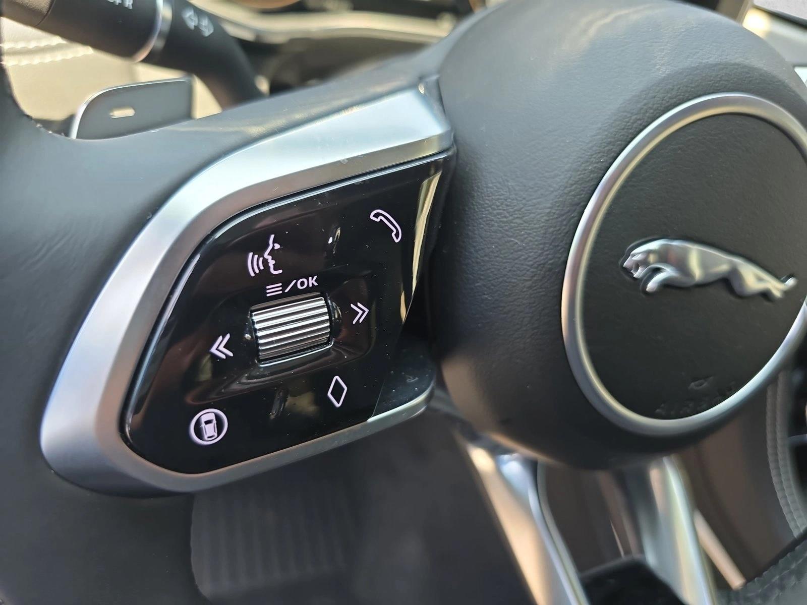 2026 Jaguar F-Pace R-Dynamic S - Photo 15