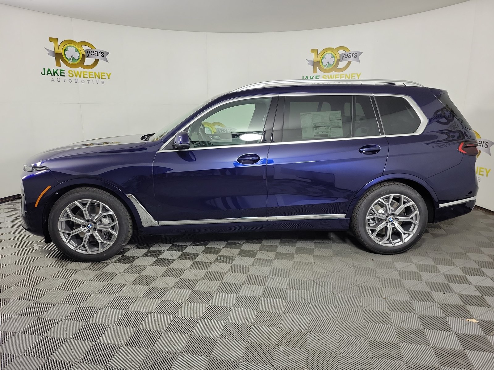New 2027 BMW X7 xDrive40i SUV