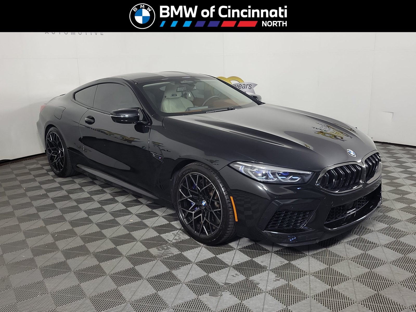 2020 BMW M8