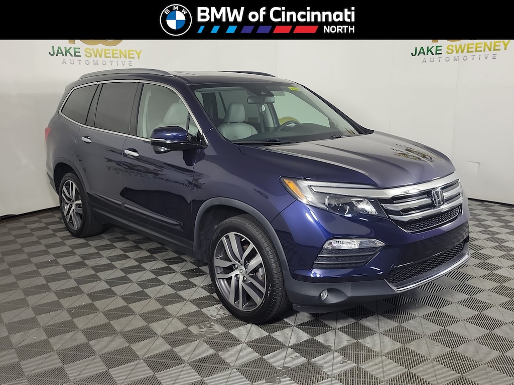 Used 2017 Honda Pilot Touring AWD SUV