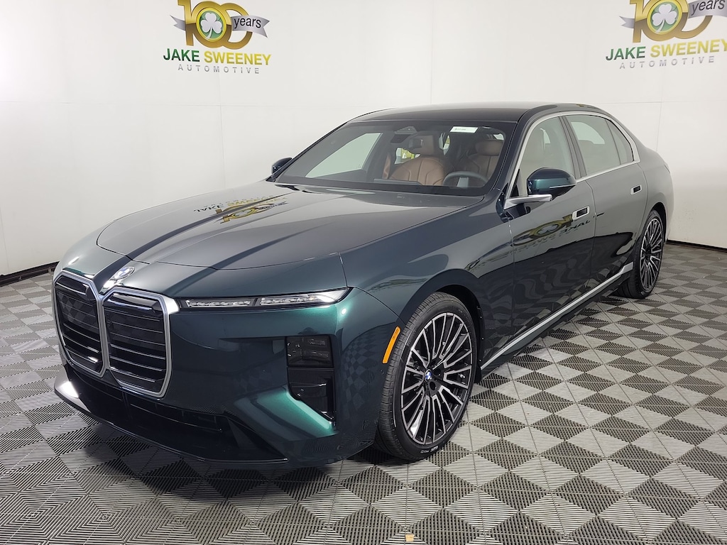 New 2027 BMW 7 Series 740i xDrive Sedan
