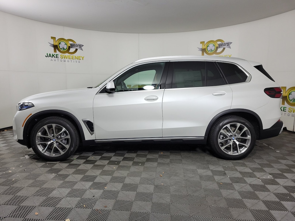 New 2026 BMW X5 xDrive40i SUV