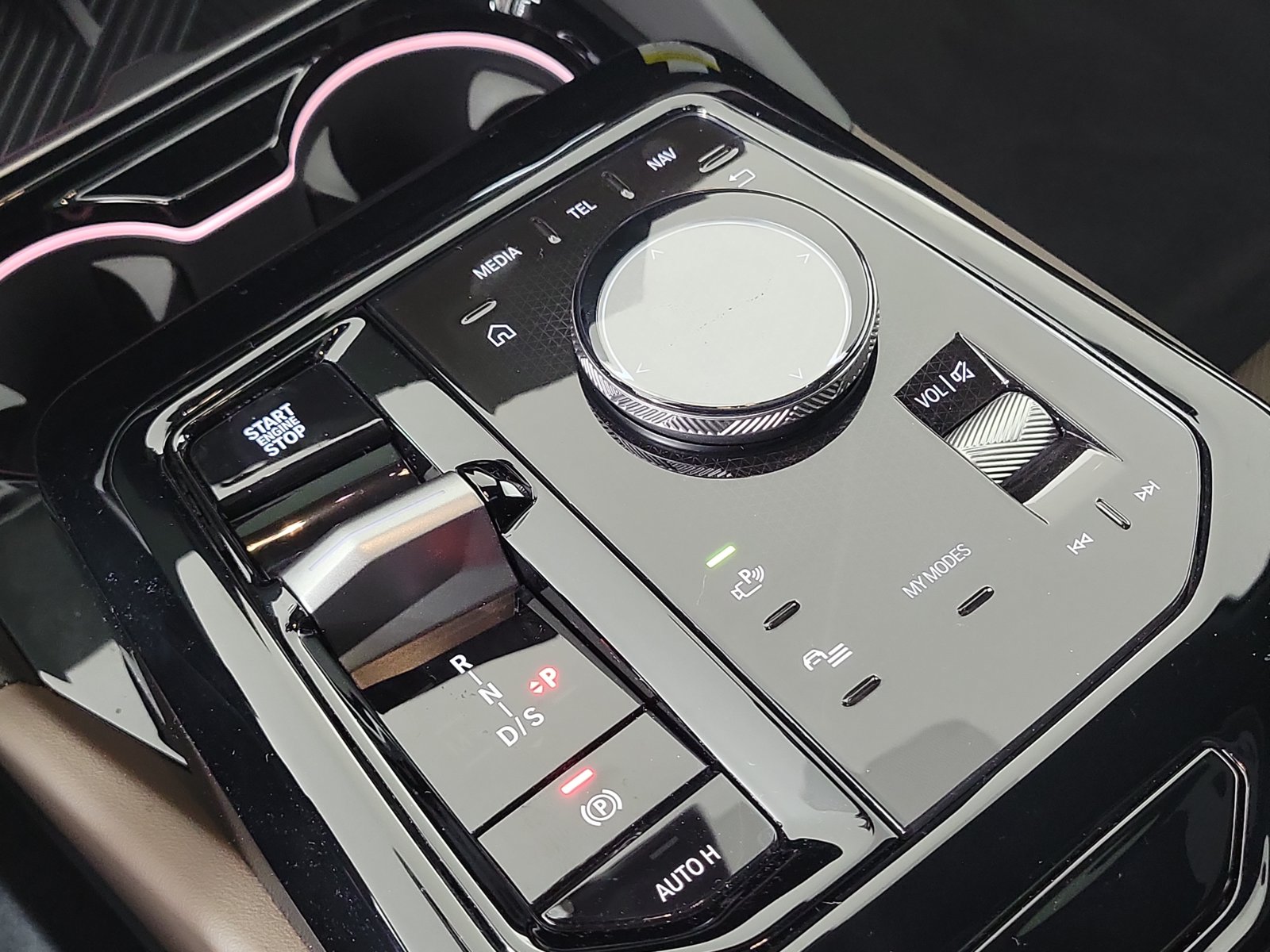 2026 BMW 5 Series 530i - Photo 22