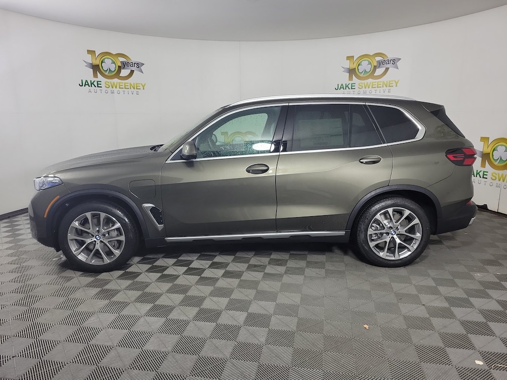 New 2026 BMW X5 xDrive50e SUV
