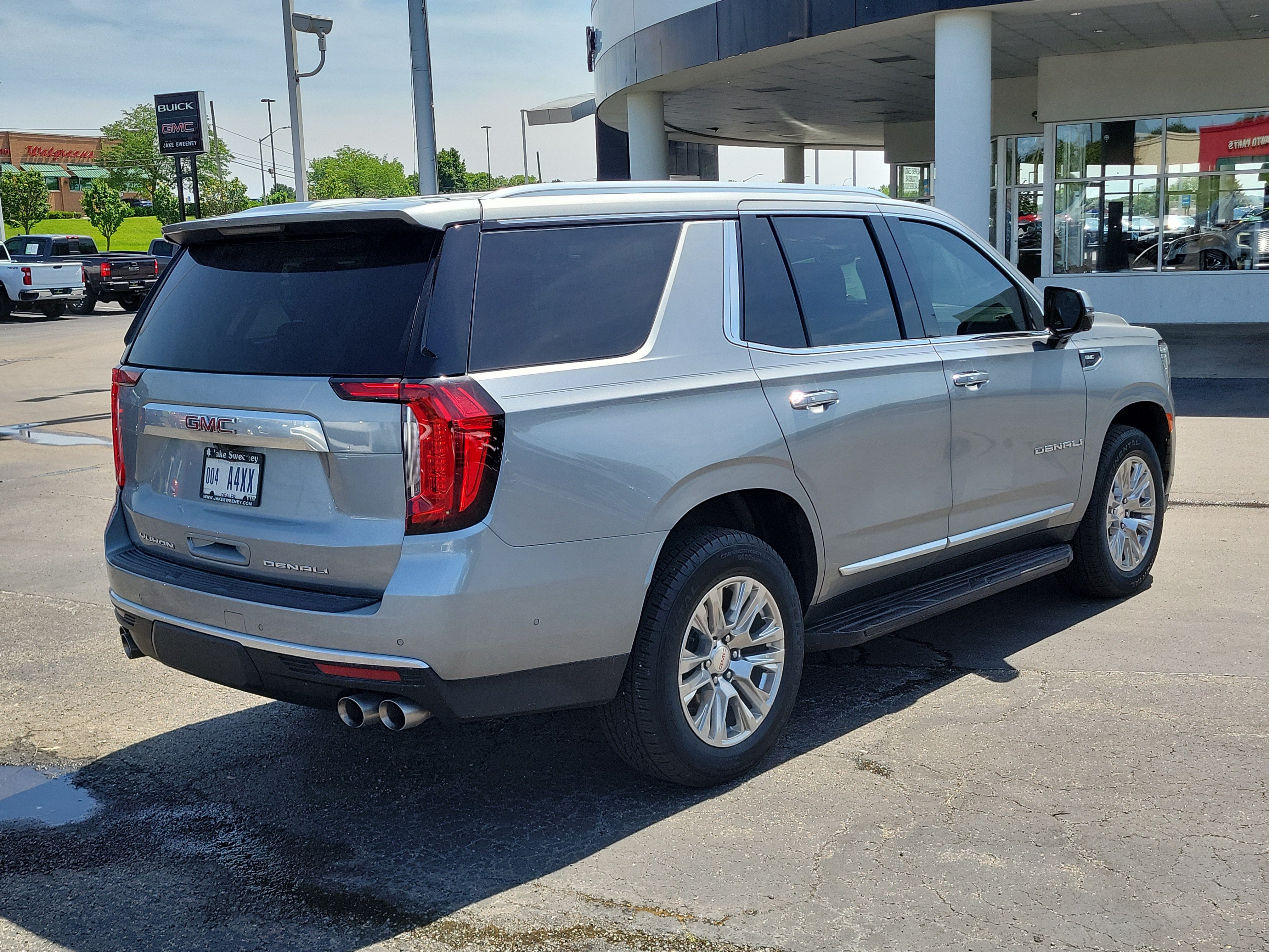 Used 2024 GMC Yukon Denali SUV