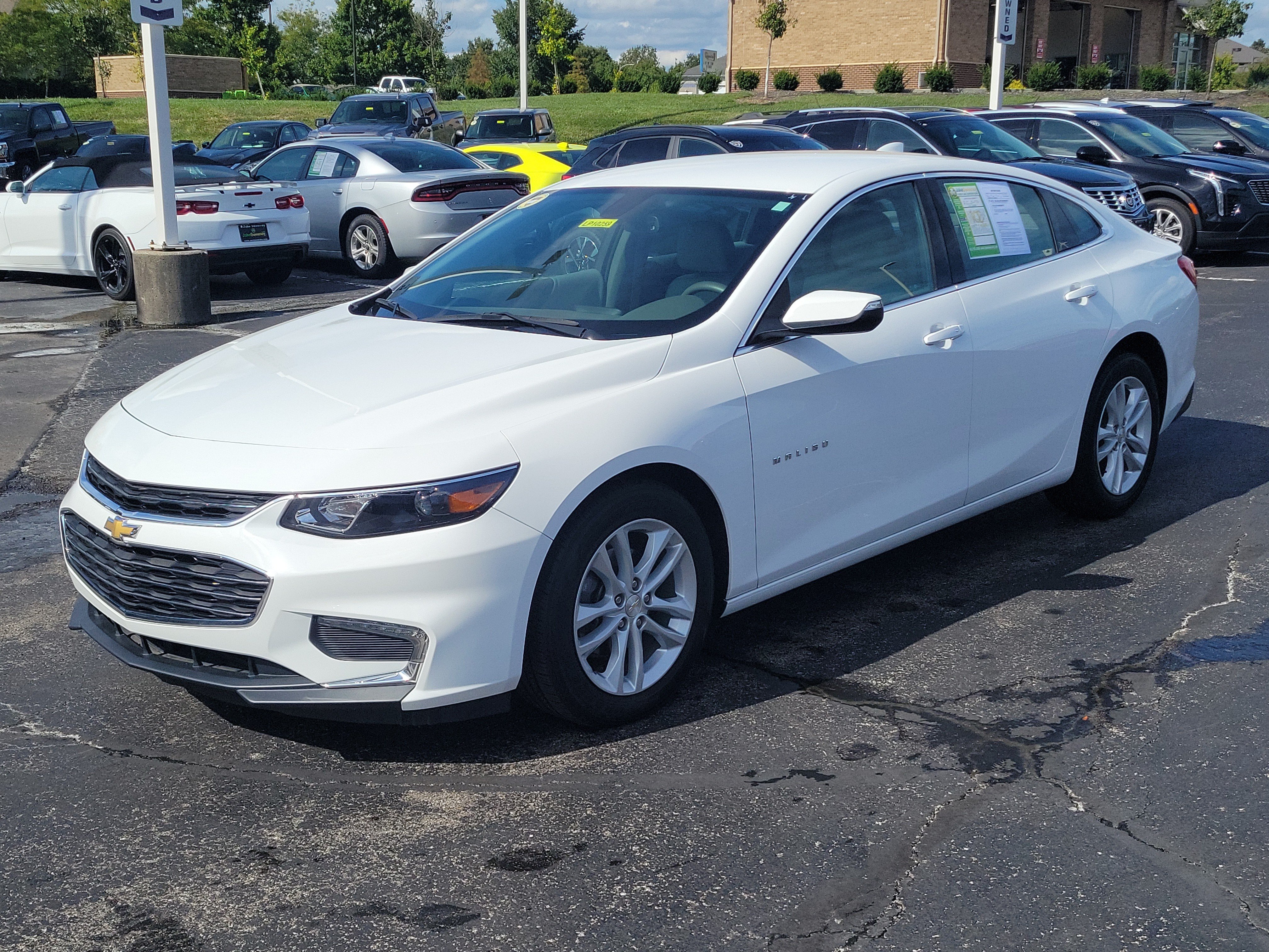Used 2018 Chevrolet Malibu LT Car