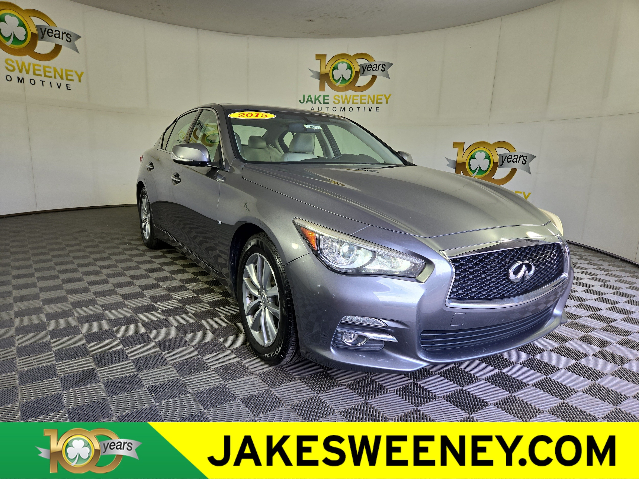 2015 INFINITI Q50