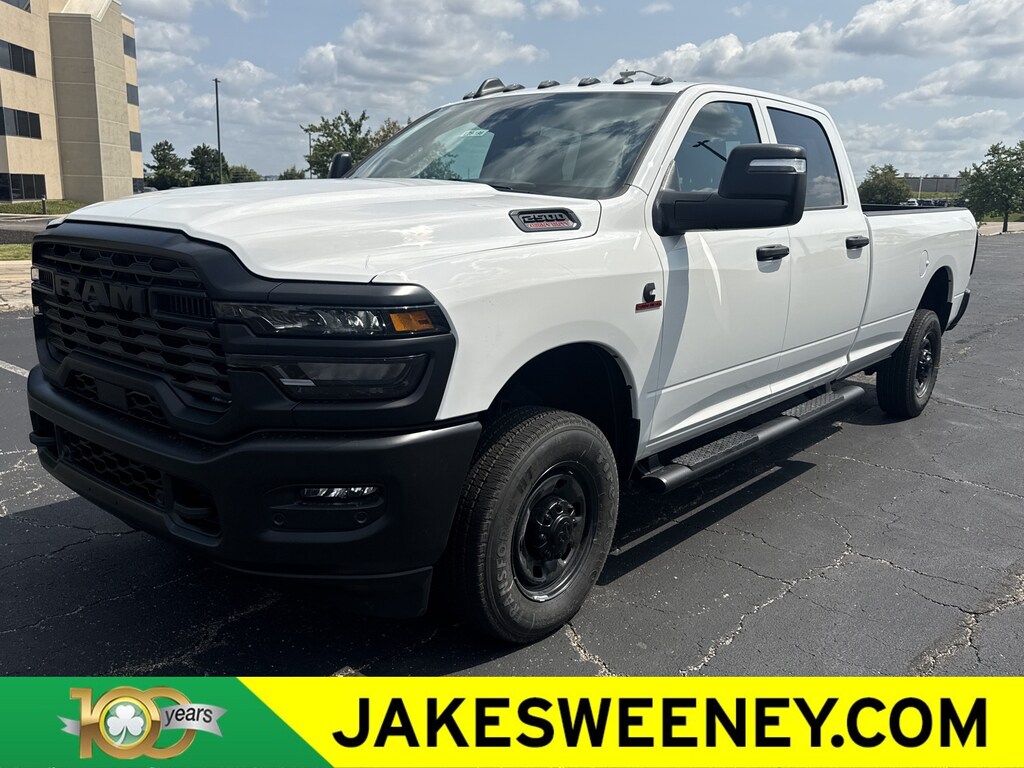 New 2026 Ram 2500 TRADESMAN CREW CAB 4X4 8' BOX Pickup