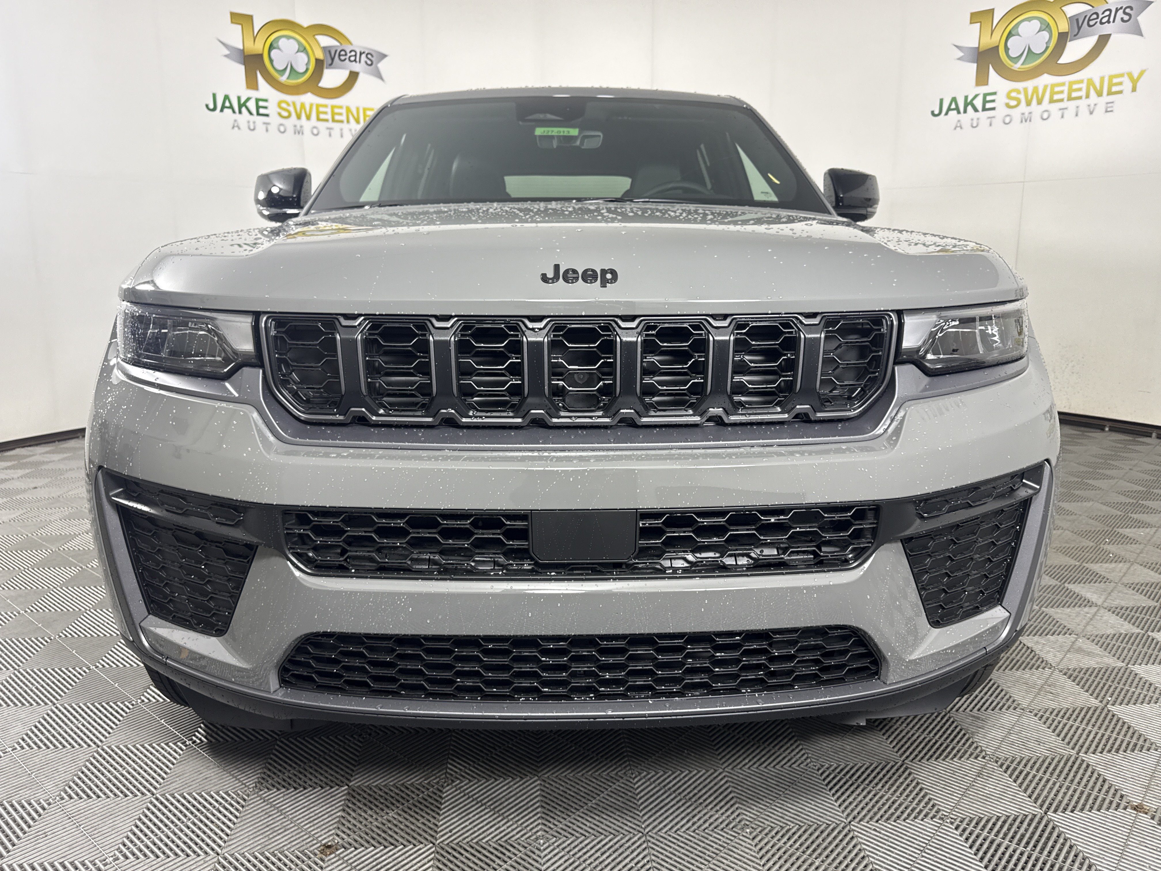 New 2027 Jeep Grand Cherokee LAREDO ALTITUDE 4X4 Sport Utility