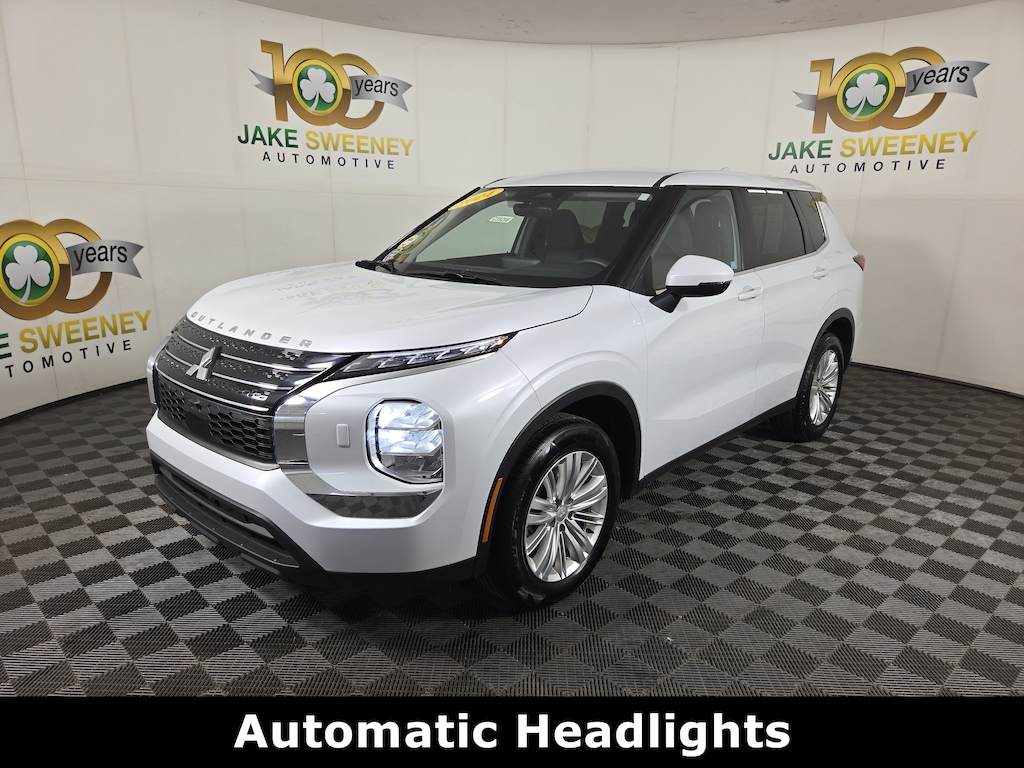 Used 2024 Mitsubishi Outlander ES SUV