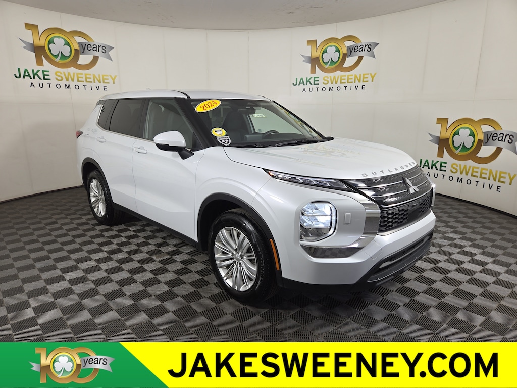 Used 2024 Mitsubishi Outlander ES SUV