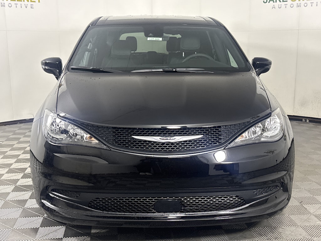 New 2027 Chrysler Pacifica LX Passenger Van