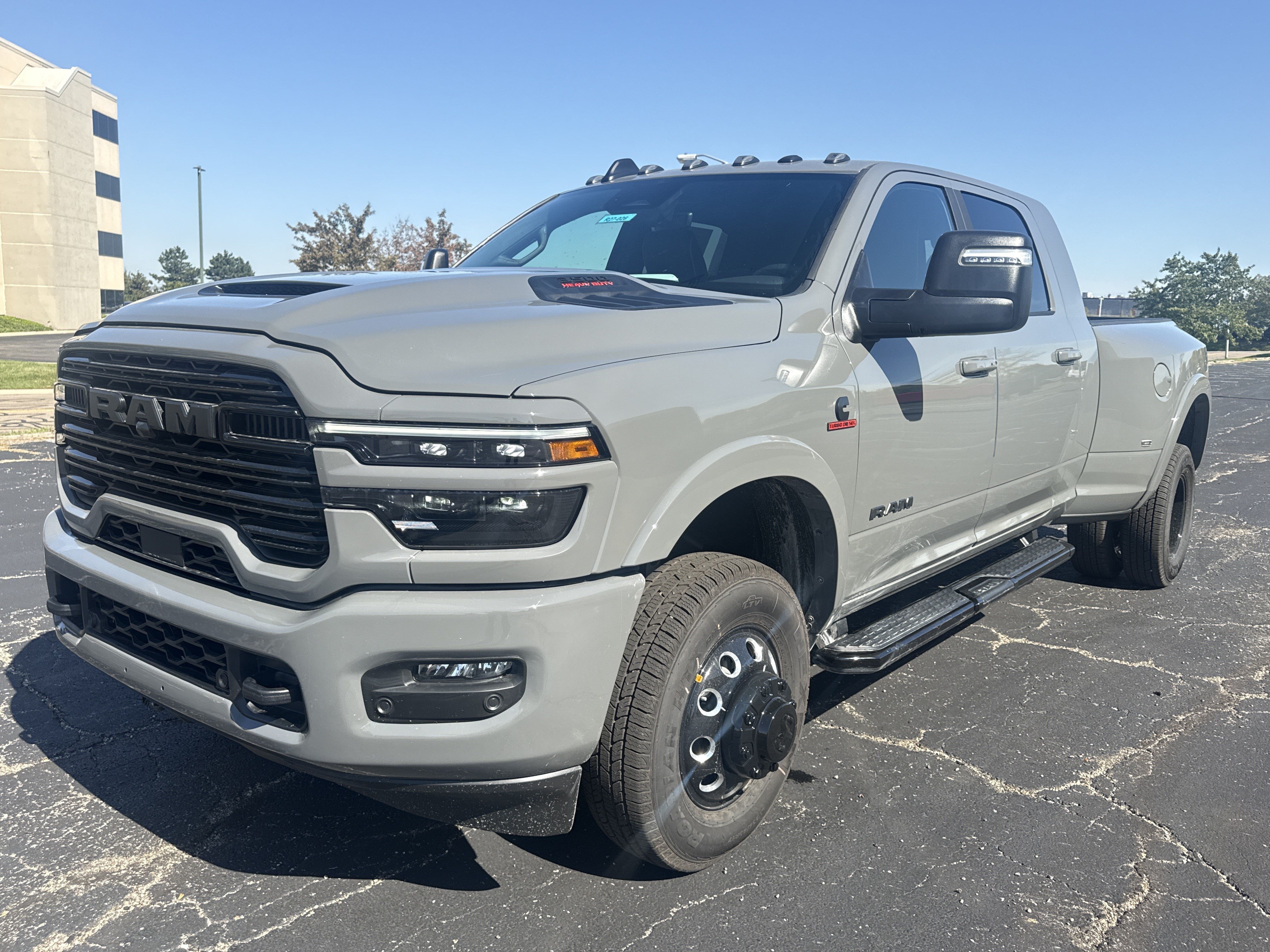 New 2027 Ram 3500 LARAMIE MEGA CAB 4X4 6'4 BOX Pickup