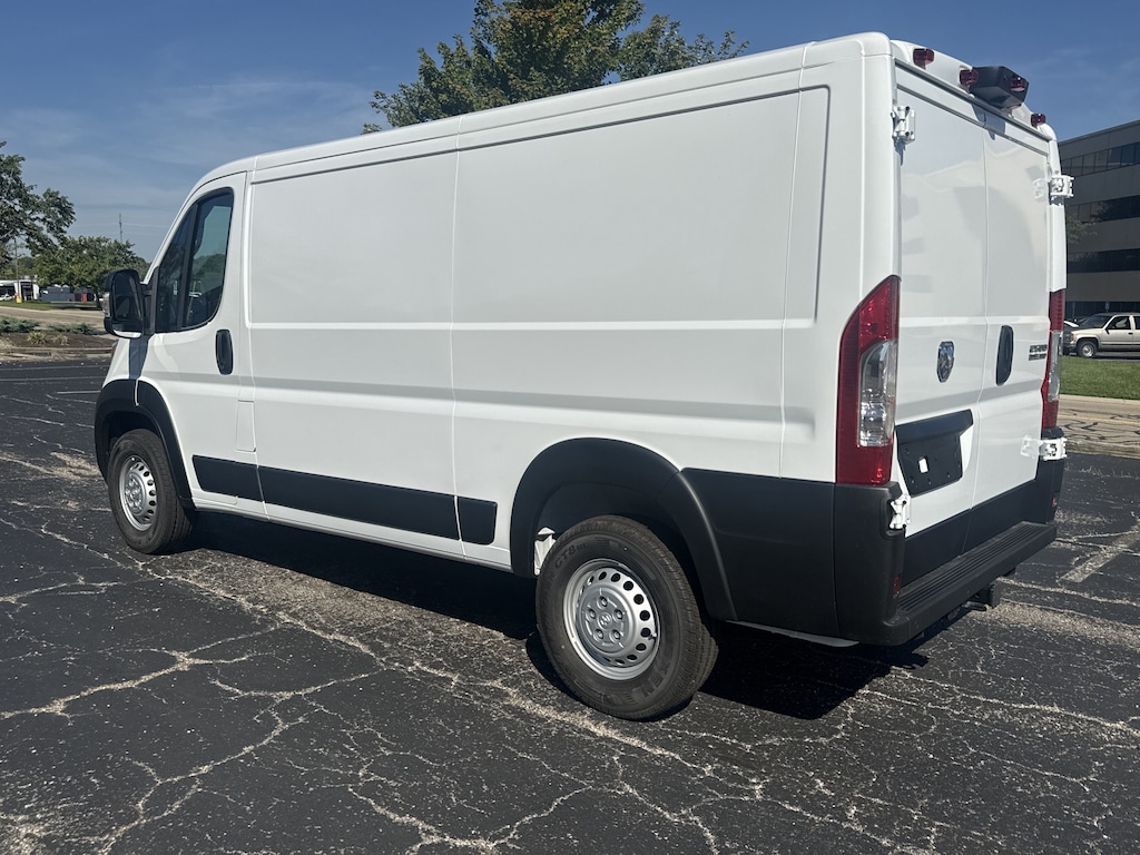 New 2026 Ram ProMaster PROMASTER 2500 TRADESMAN CARGO VAN LOW ROOF 136' W Cargo Van
