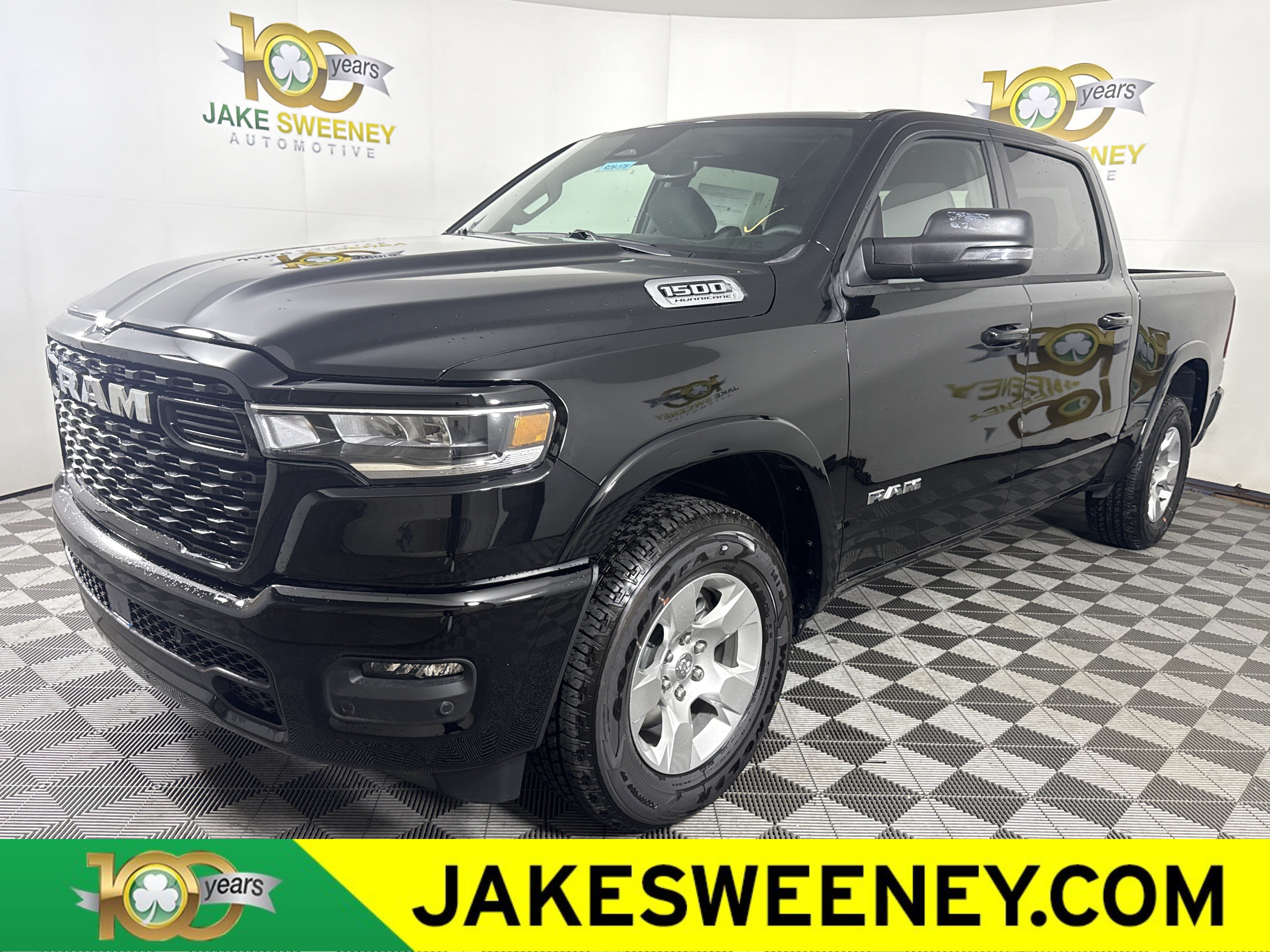 New 2026 Ram 1500 BIG HORN CREW CAB 4X4 5'7 BOX Pickup