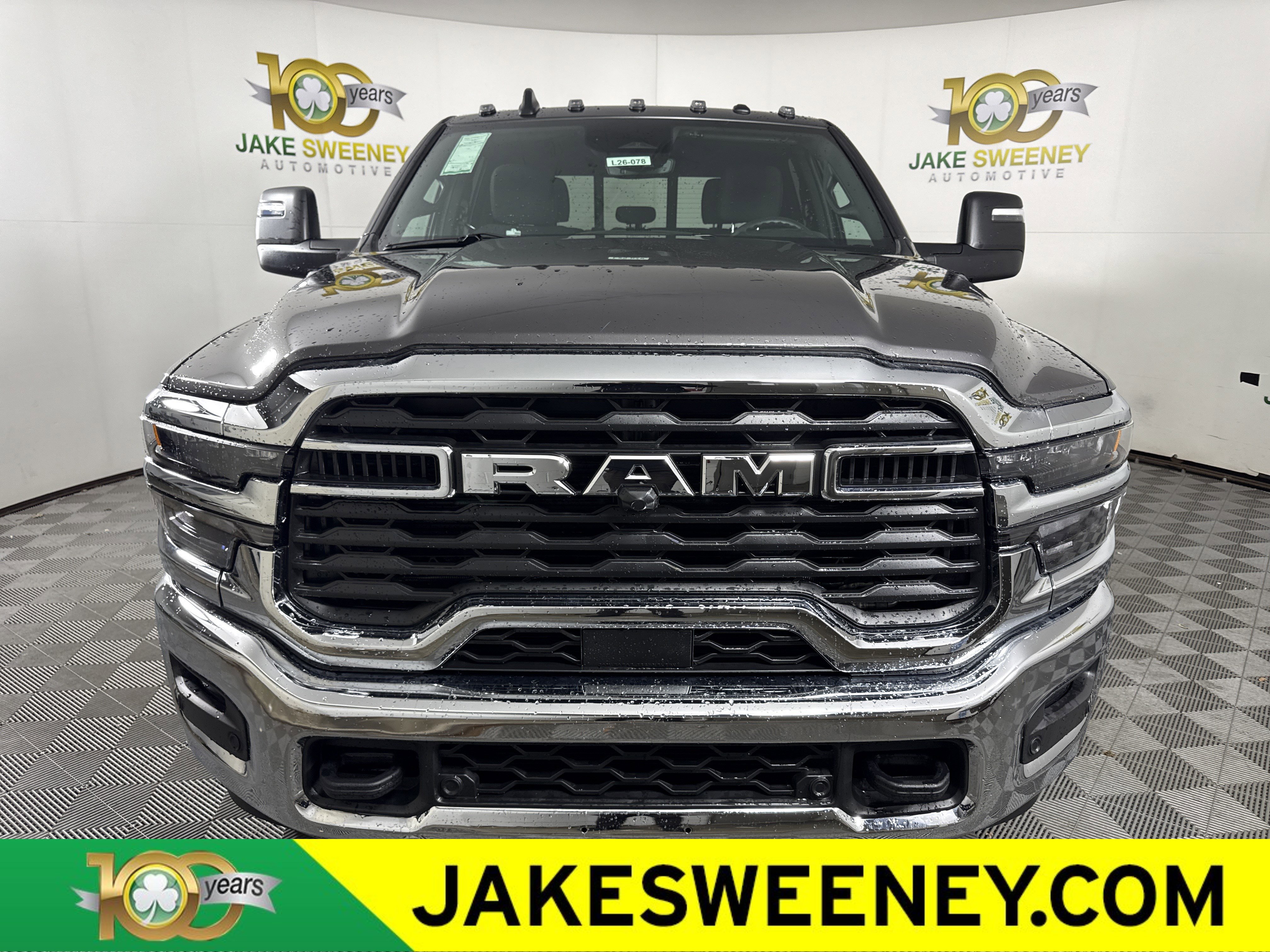 New 2026 Ram 2500 TRADESMAN CREW CAB 4X4 6'4 BOX Pickup
