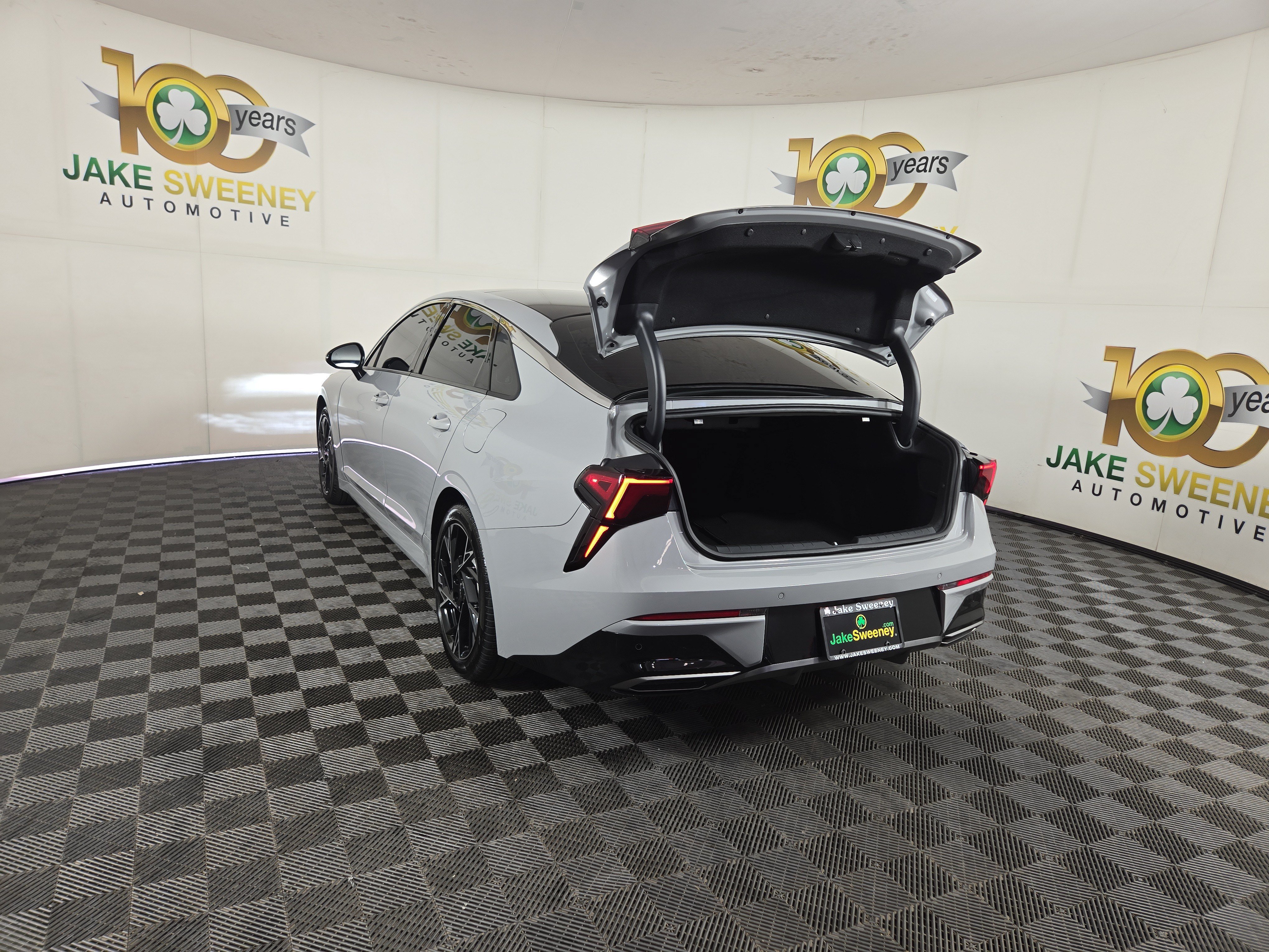 2025 Kia K5 GT-Line - Photo 32