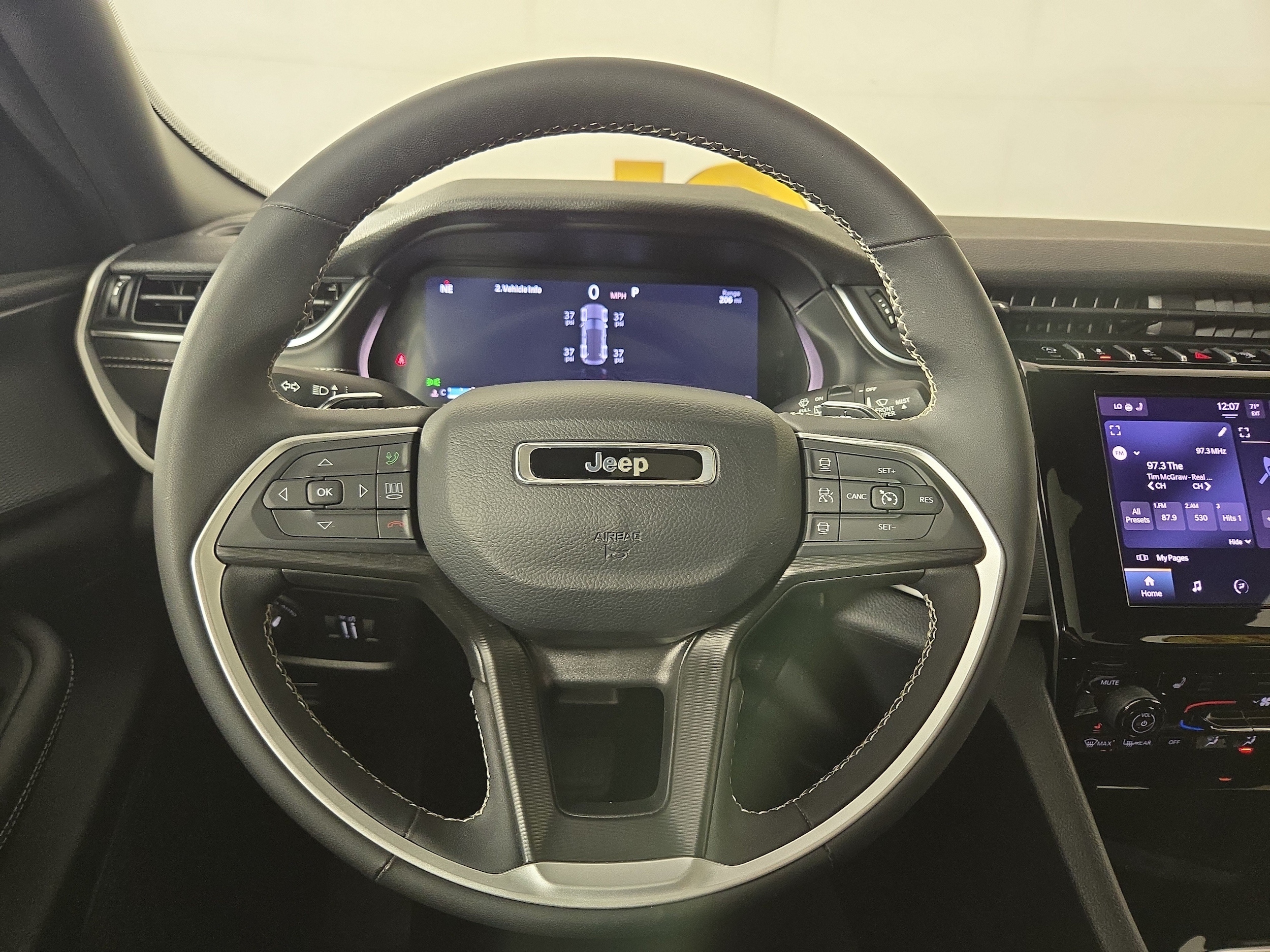 2024 Jeep Grand Cherokee Altitude - Photo 14