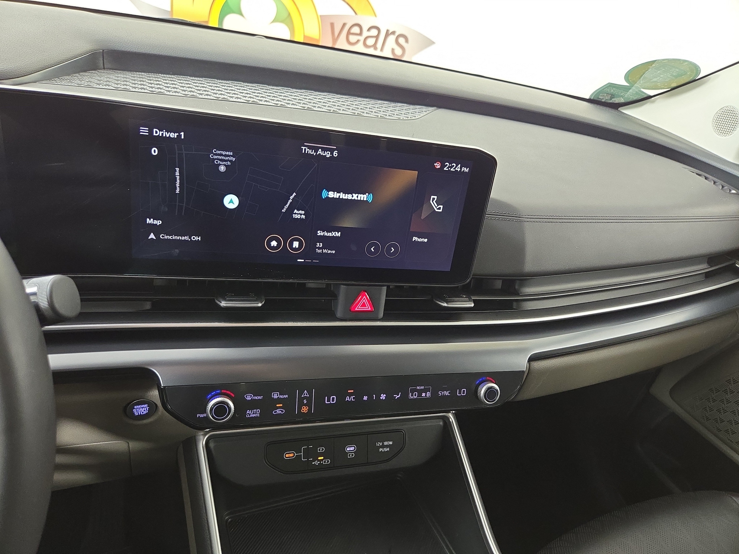 2025 Kia Carnival LXS - Photo 22