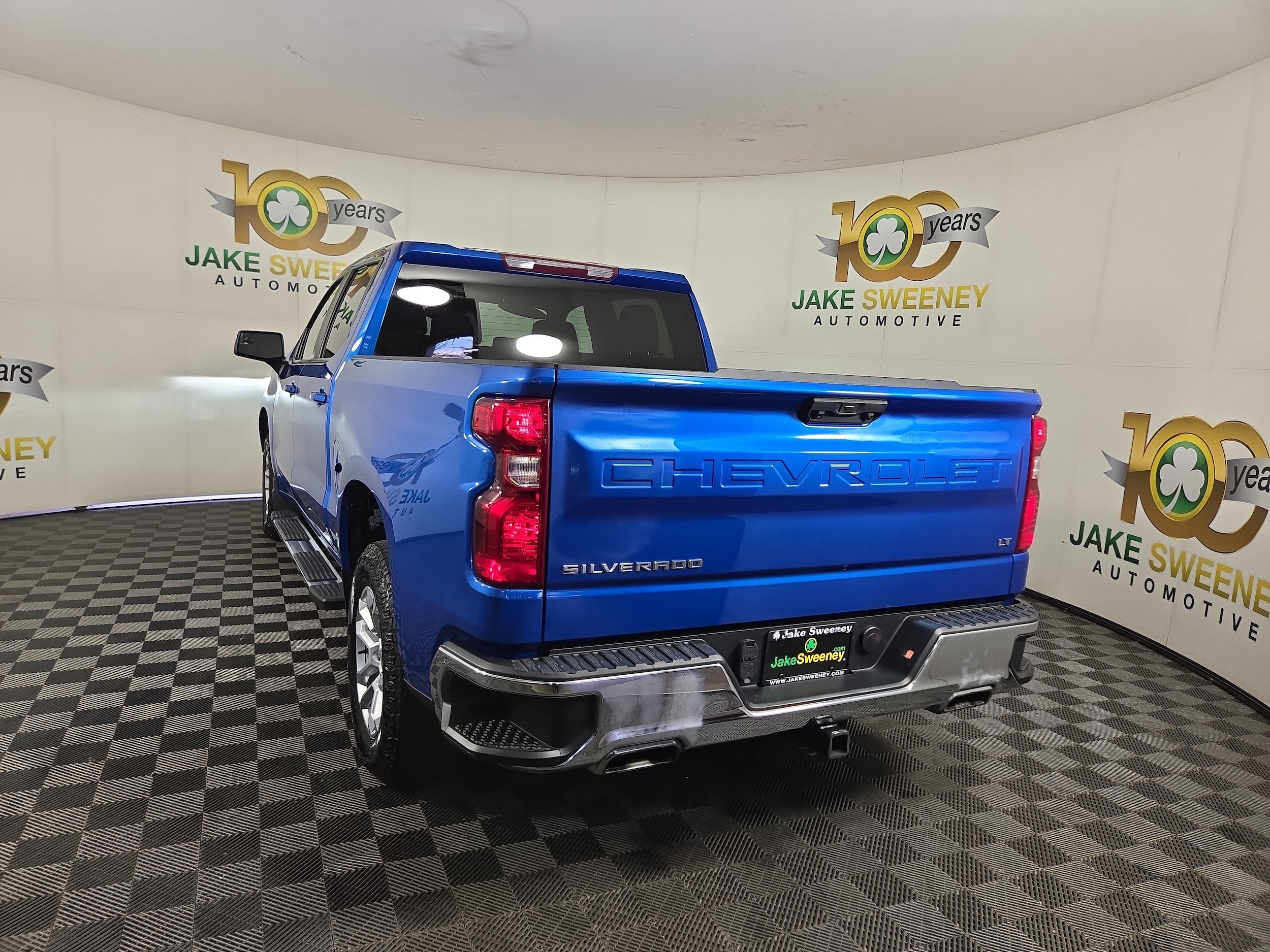 2024 Chevrolet Silverado 1500 LT - Photo 6