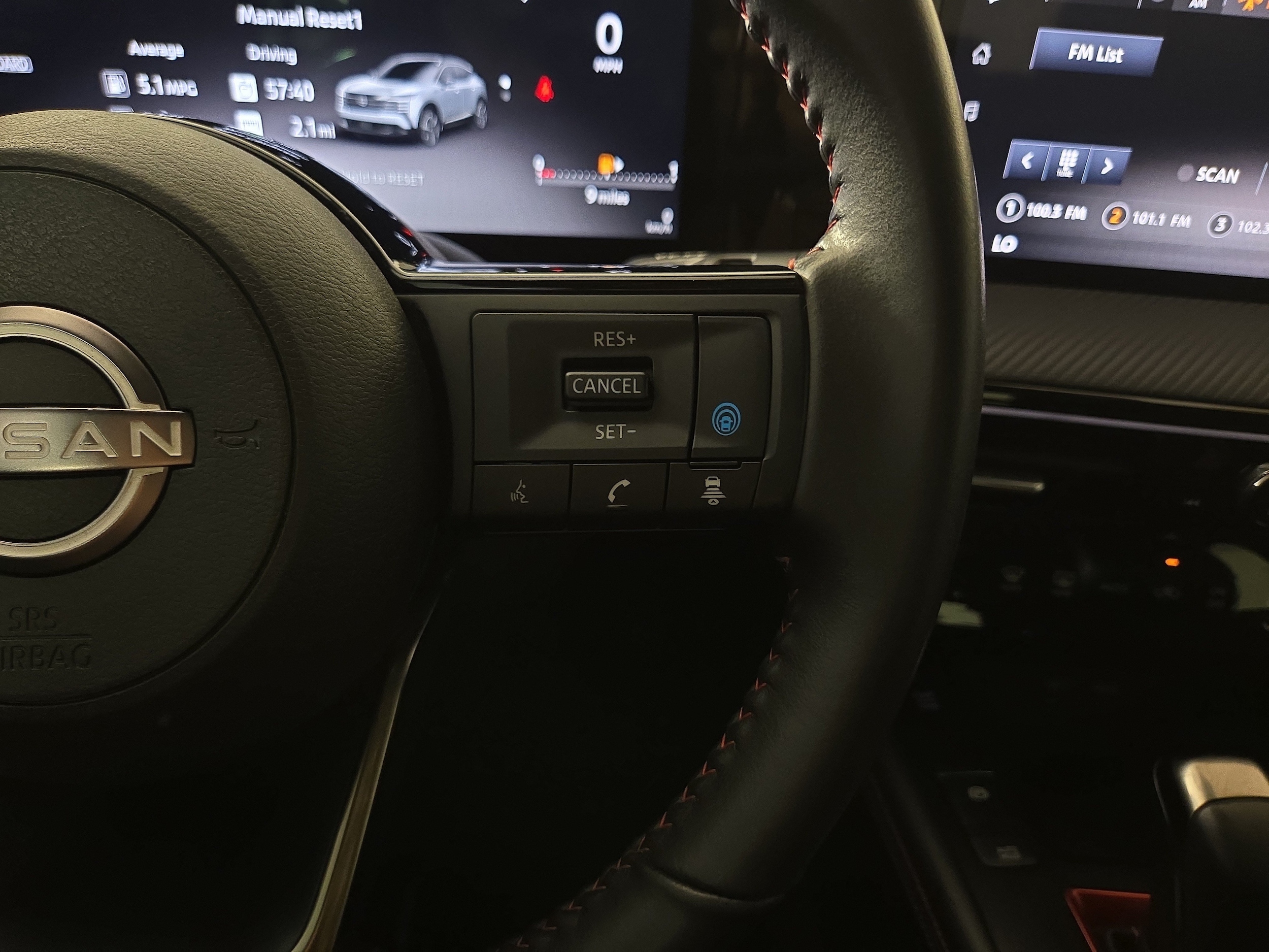 2025 Nissan Kicks SR AWD - Photo 16