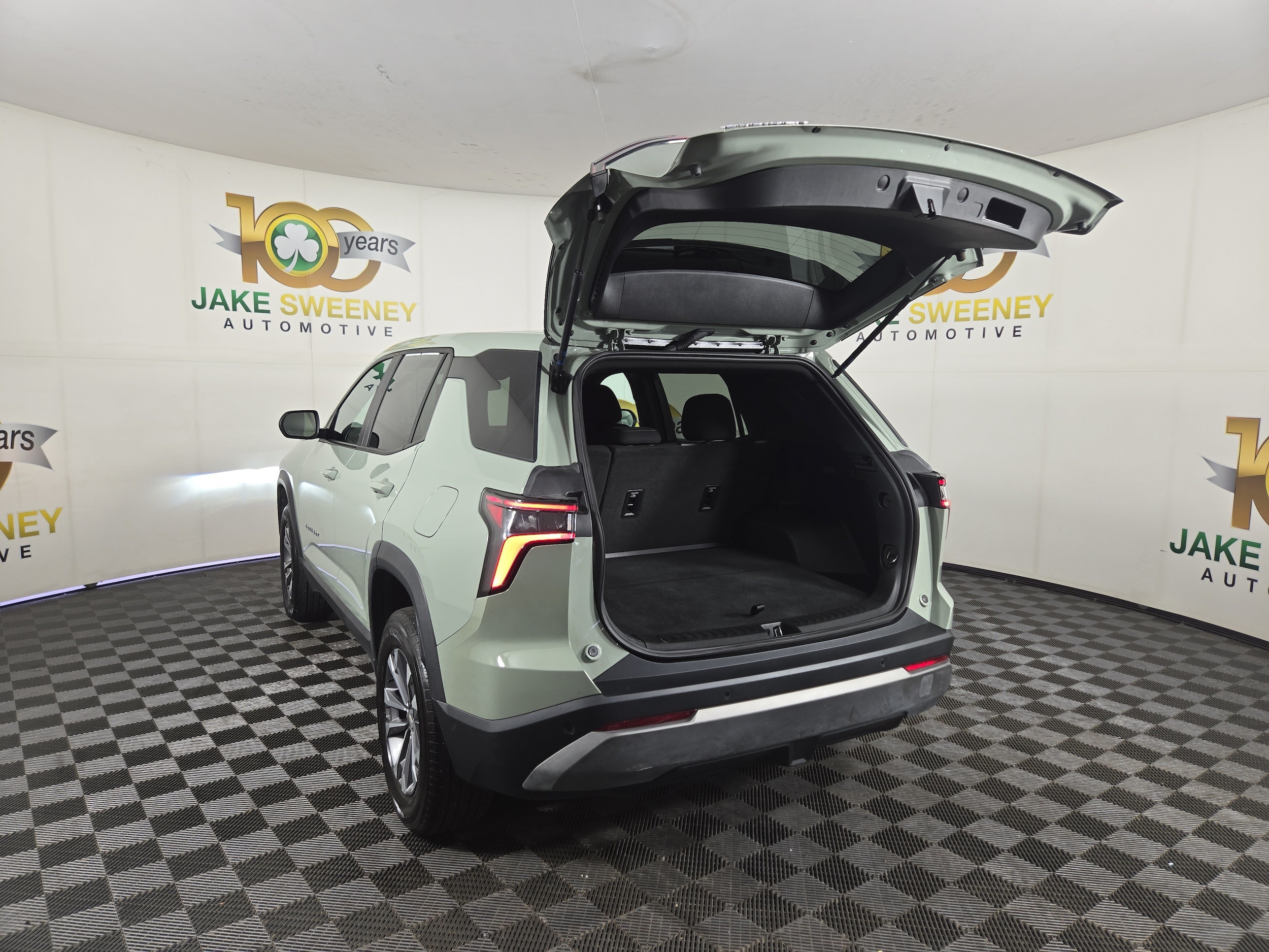 2026 Chevrolet Equinox LT - Photo 31