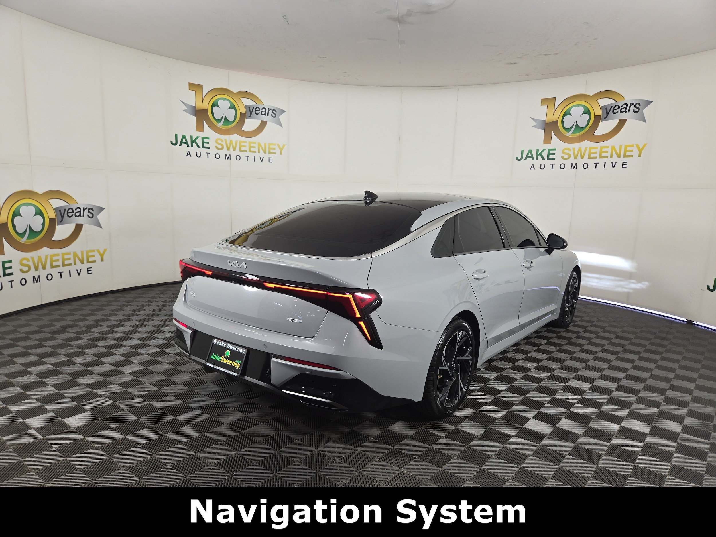 2025 Kia K5 GT-Line - Photo 8