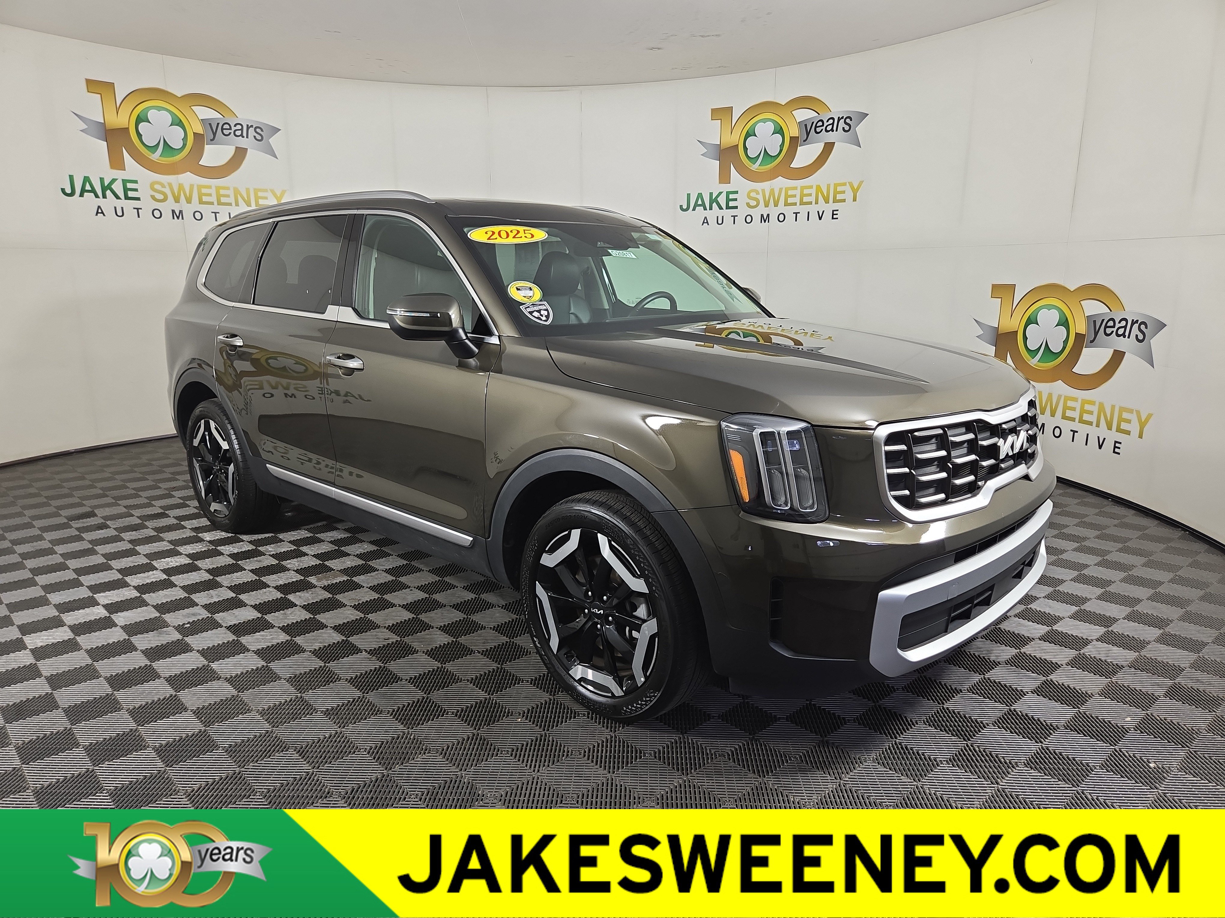 Used 2025 Kia Telluride S SUV