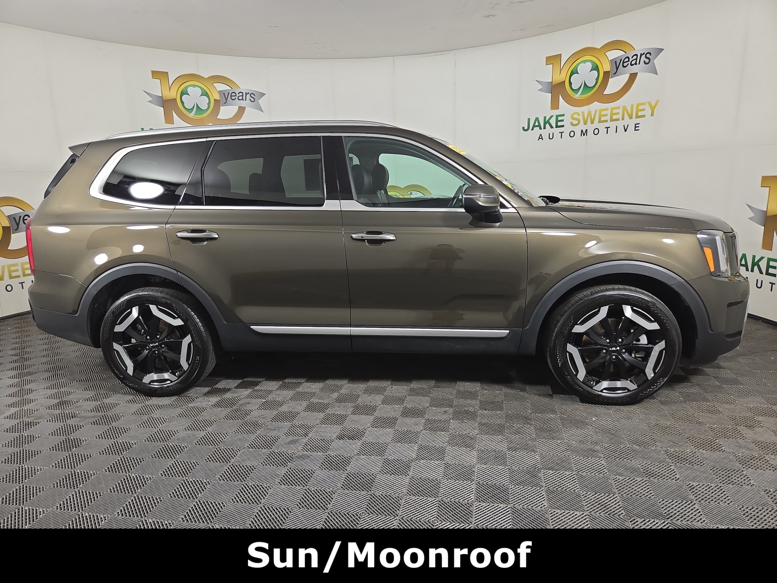 2025 Kia Telluride S - Photo 9