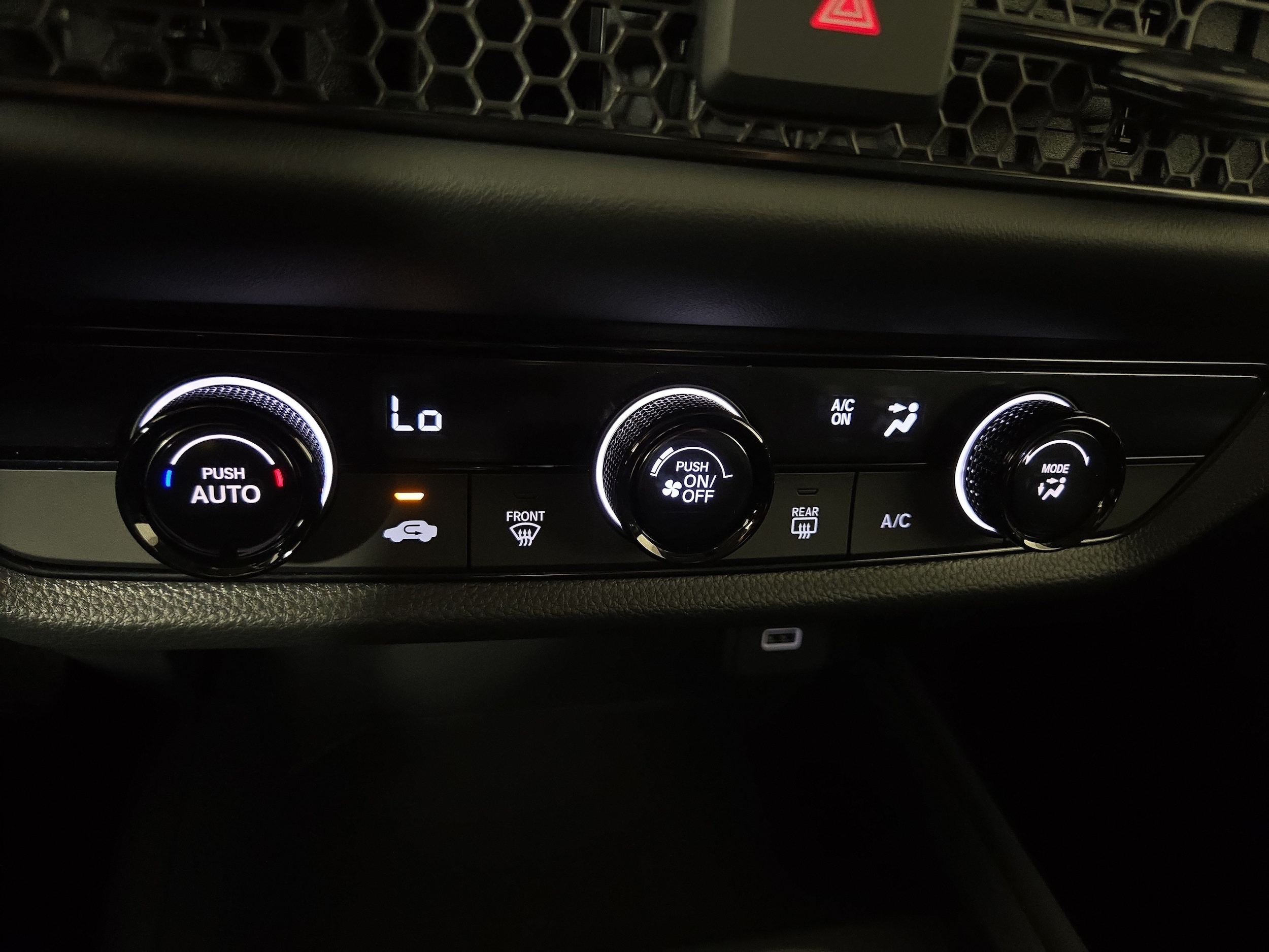 2025 Honda HR-V LX - Photo 26