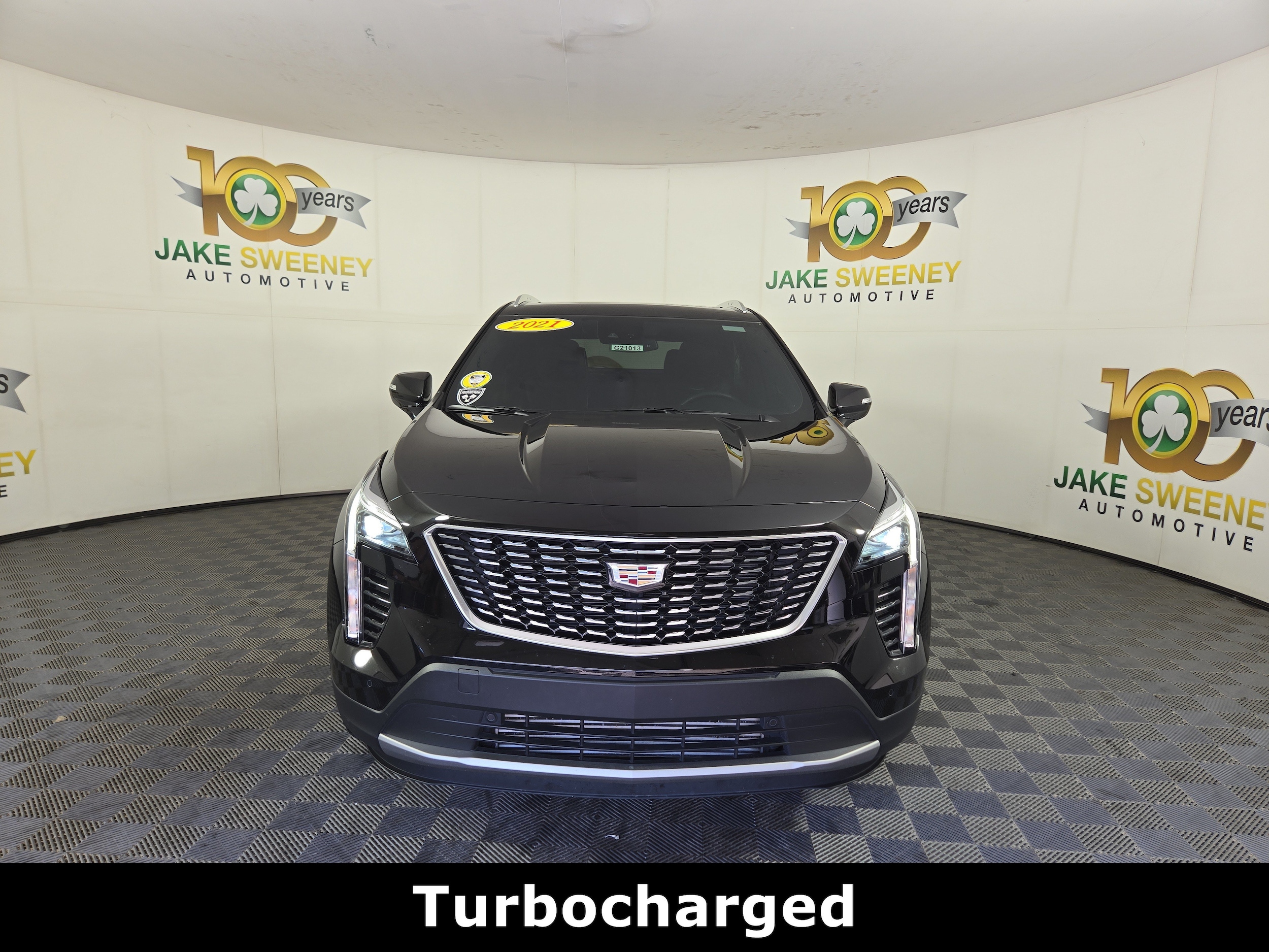 2021 Cadillac XT4 Premium Luxury - Photo 2