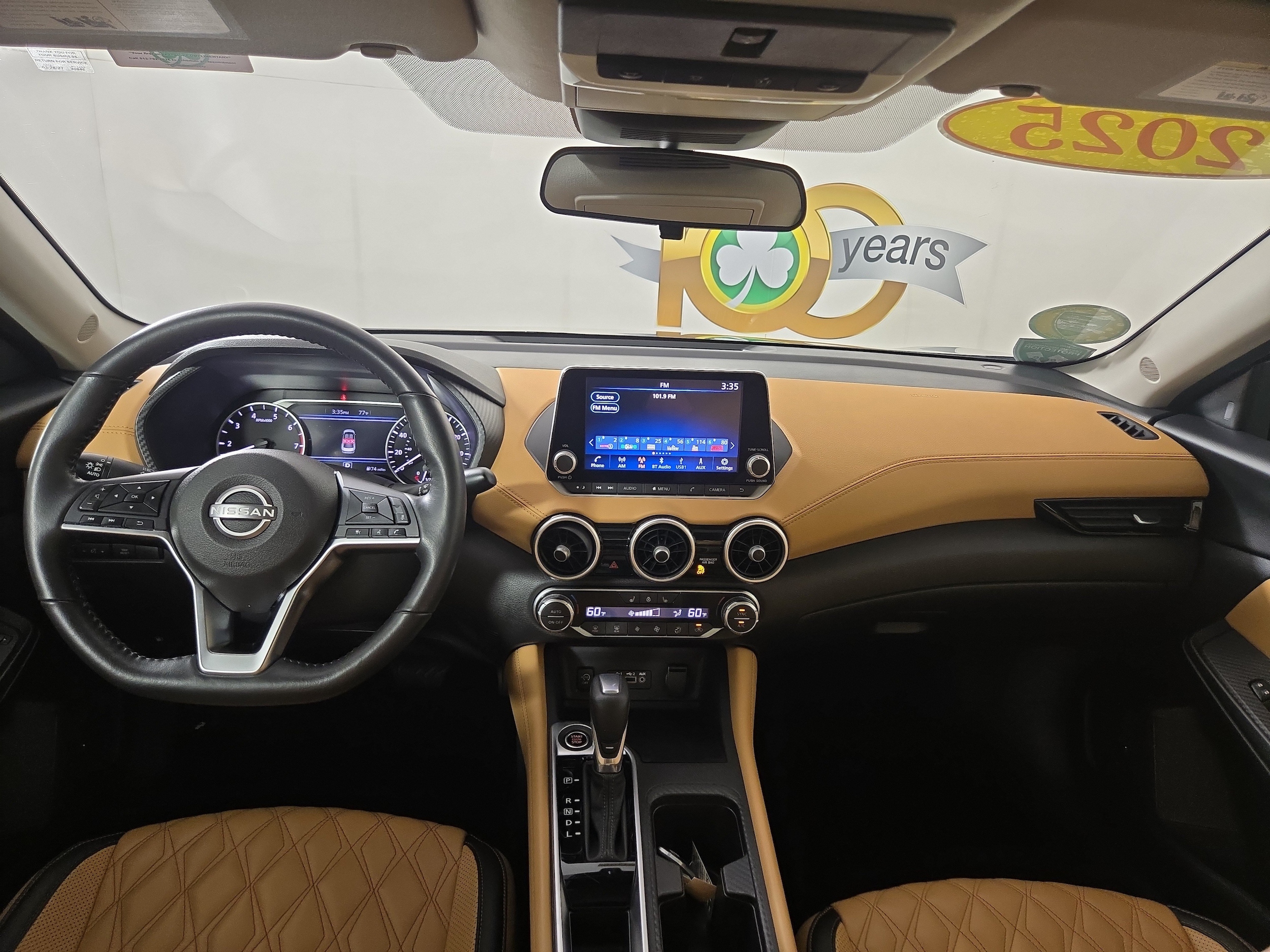 2025 Nissan Sentra SV - Photo 12