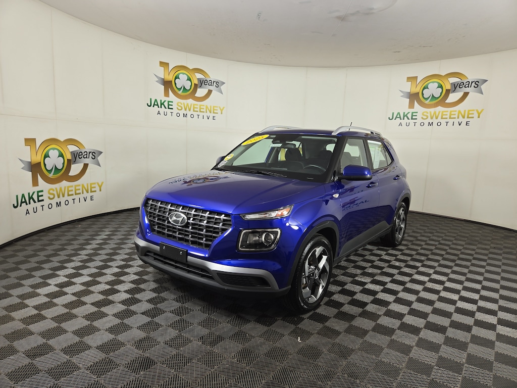 Used 2025 Hyundai Venue SEL SUV