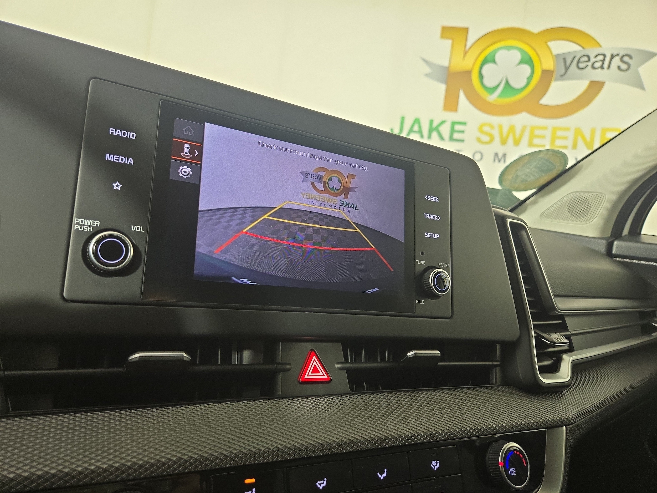 2023 Kia Sportage LX - Photo 20