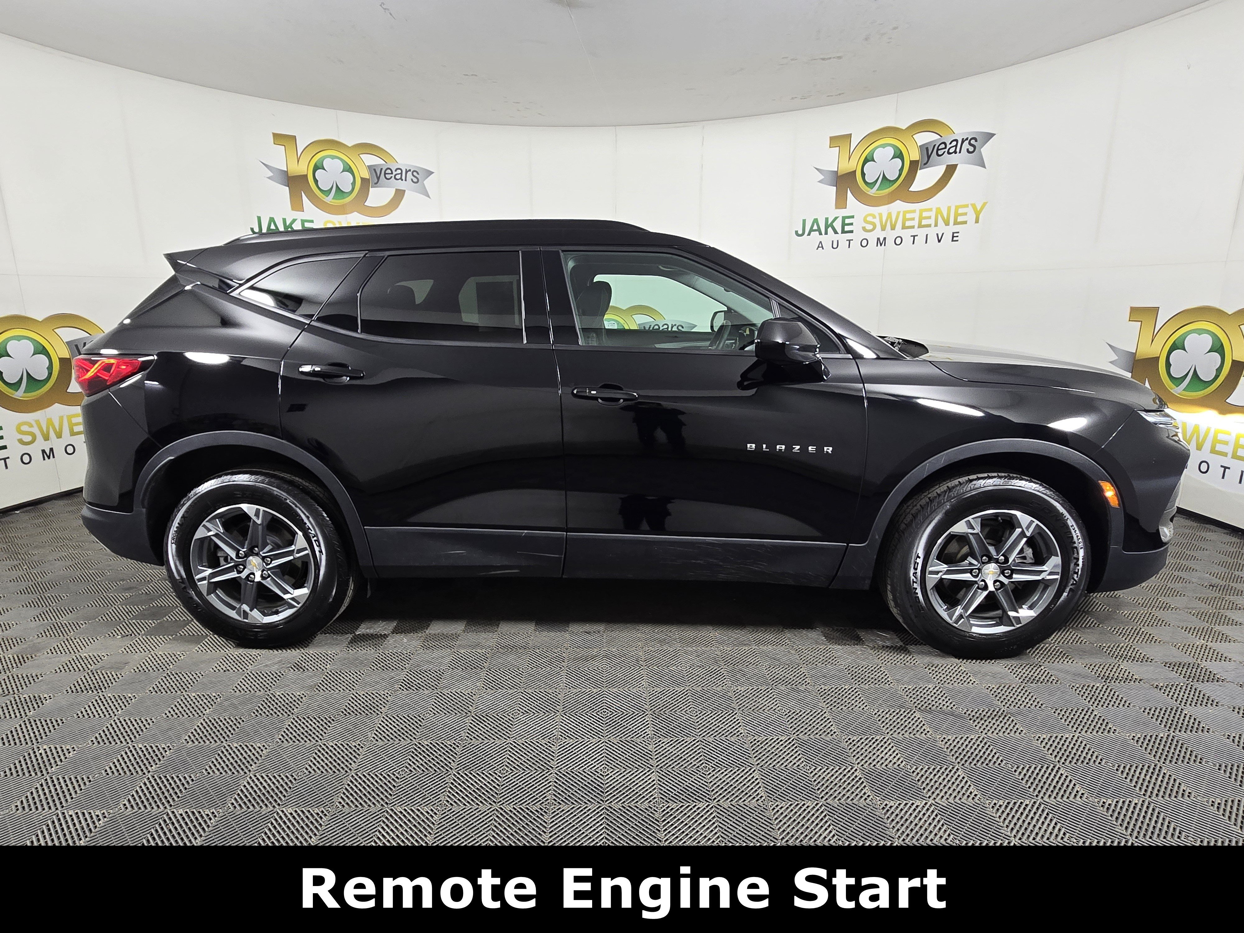2024 Chevrolet Blazer 2LT - Photo 10
