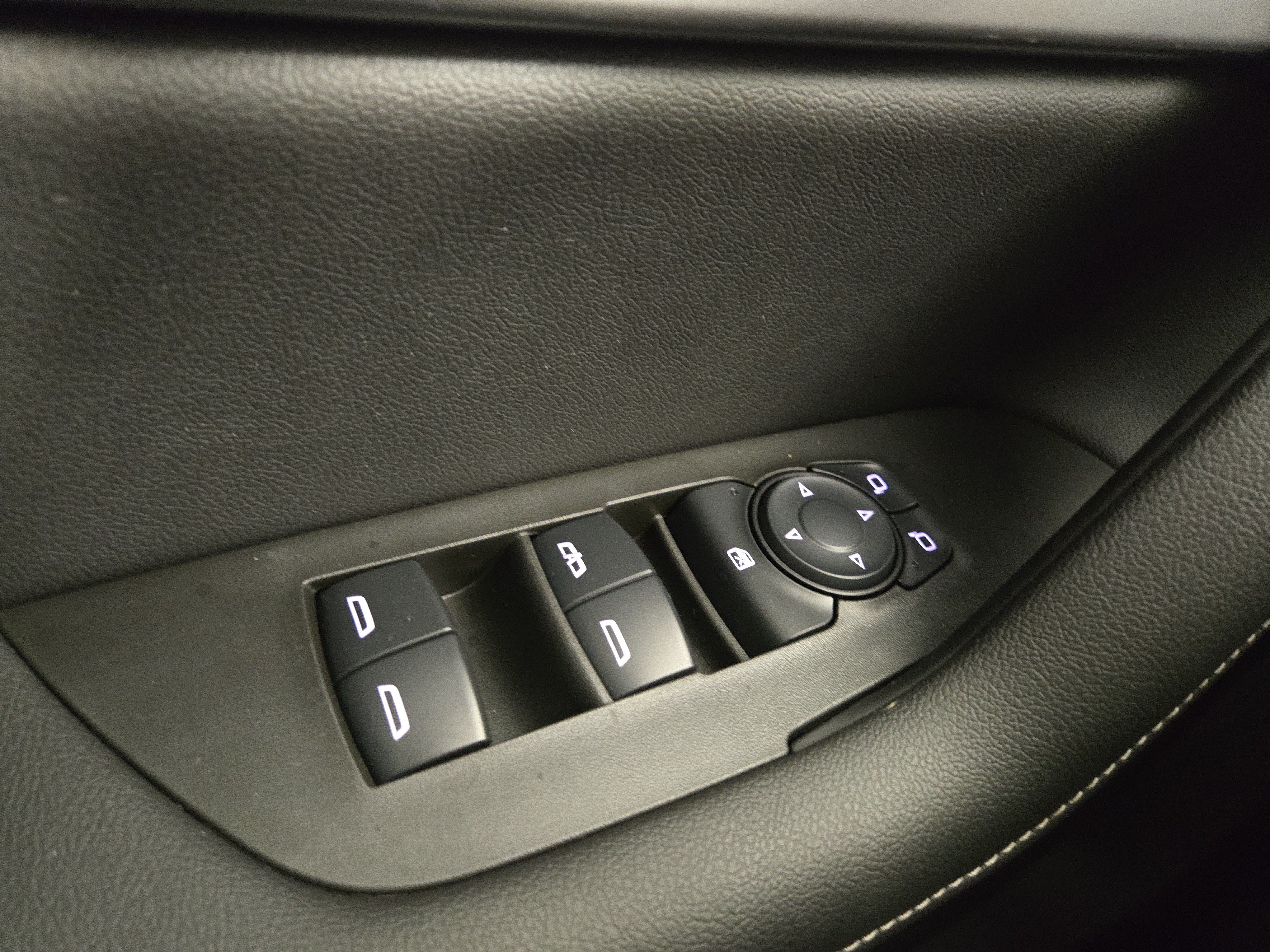 2024 Chevrolet Blazer 2LT - Photo 29