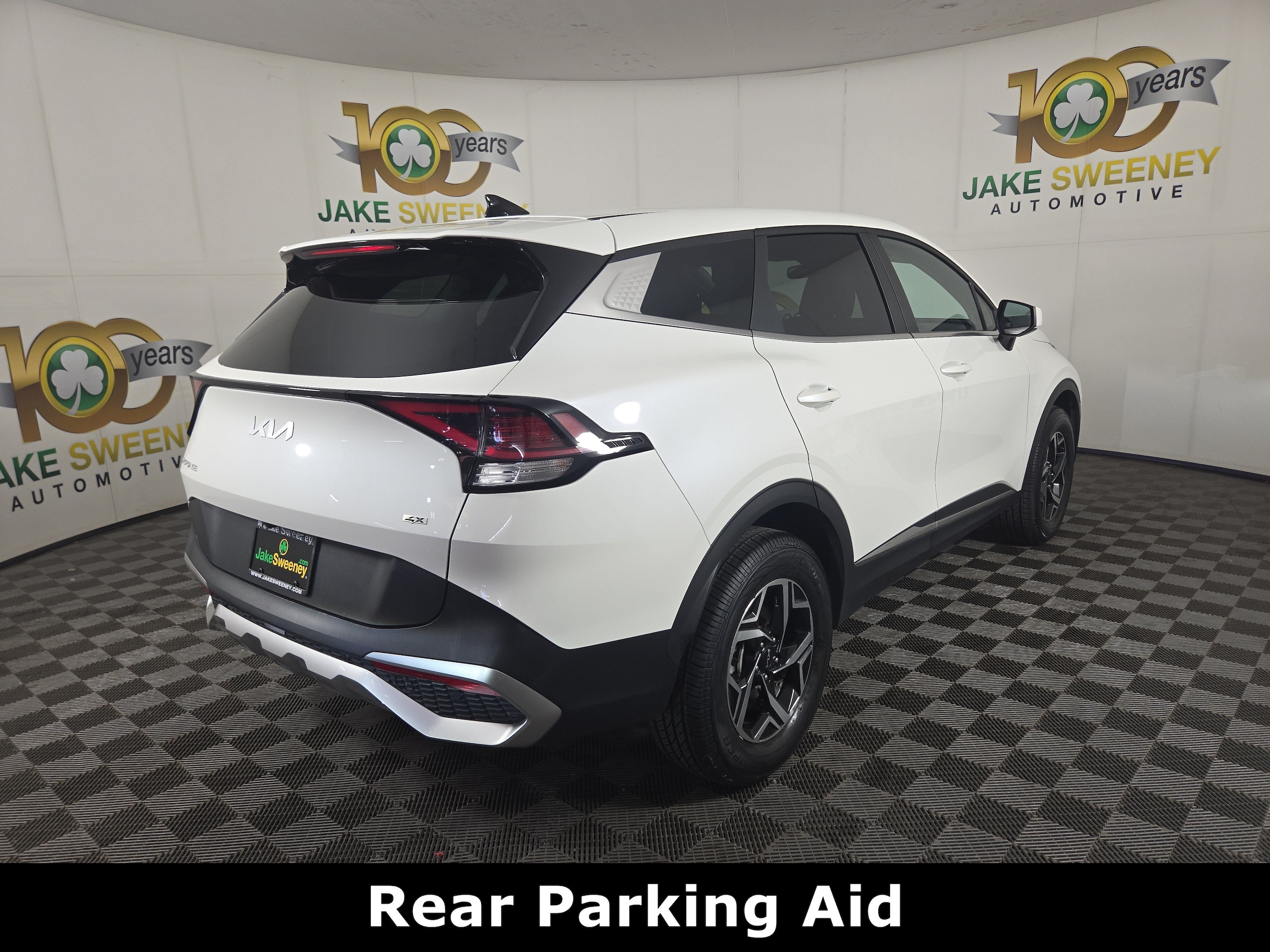 2023 Kia Sportage LX - Photo 9
