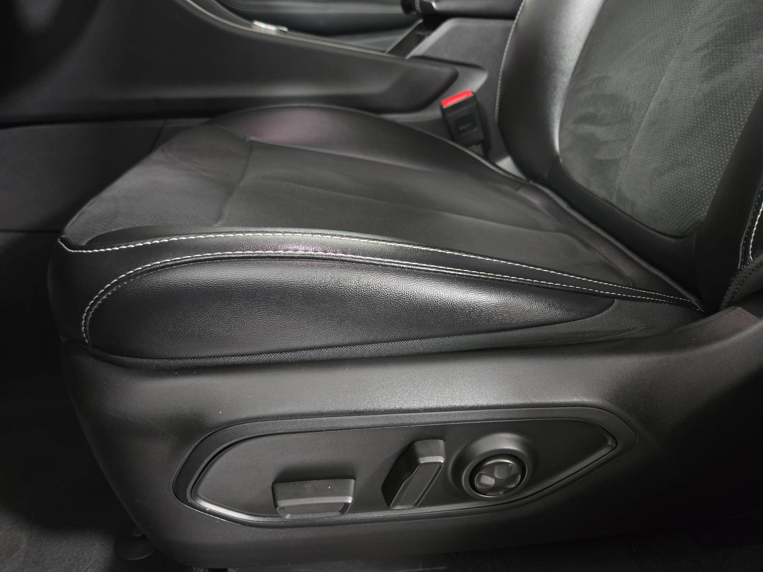 2024 Jeep Grand Cherokee Altitude - Photo 31