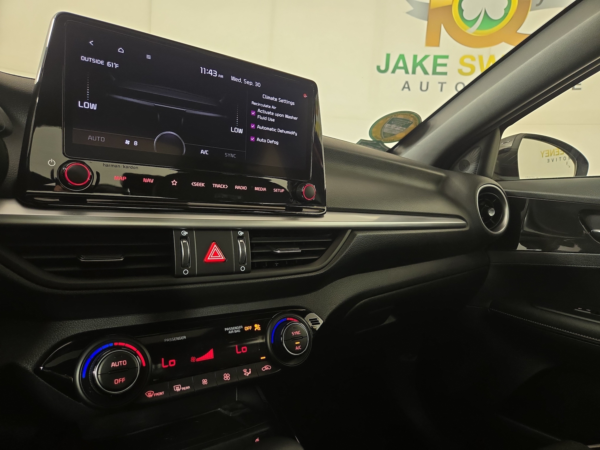 2024 Kia Forte GT-Line - Photo 28