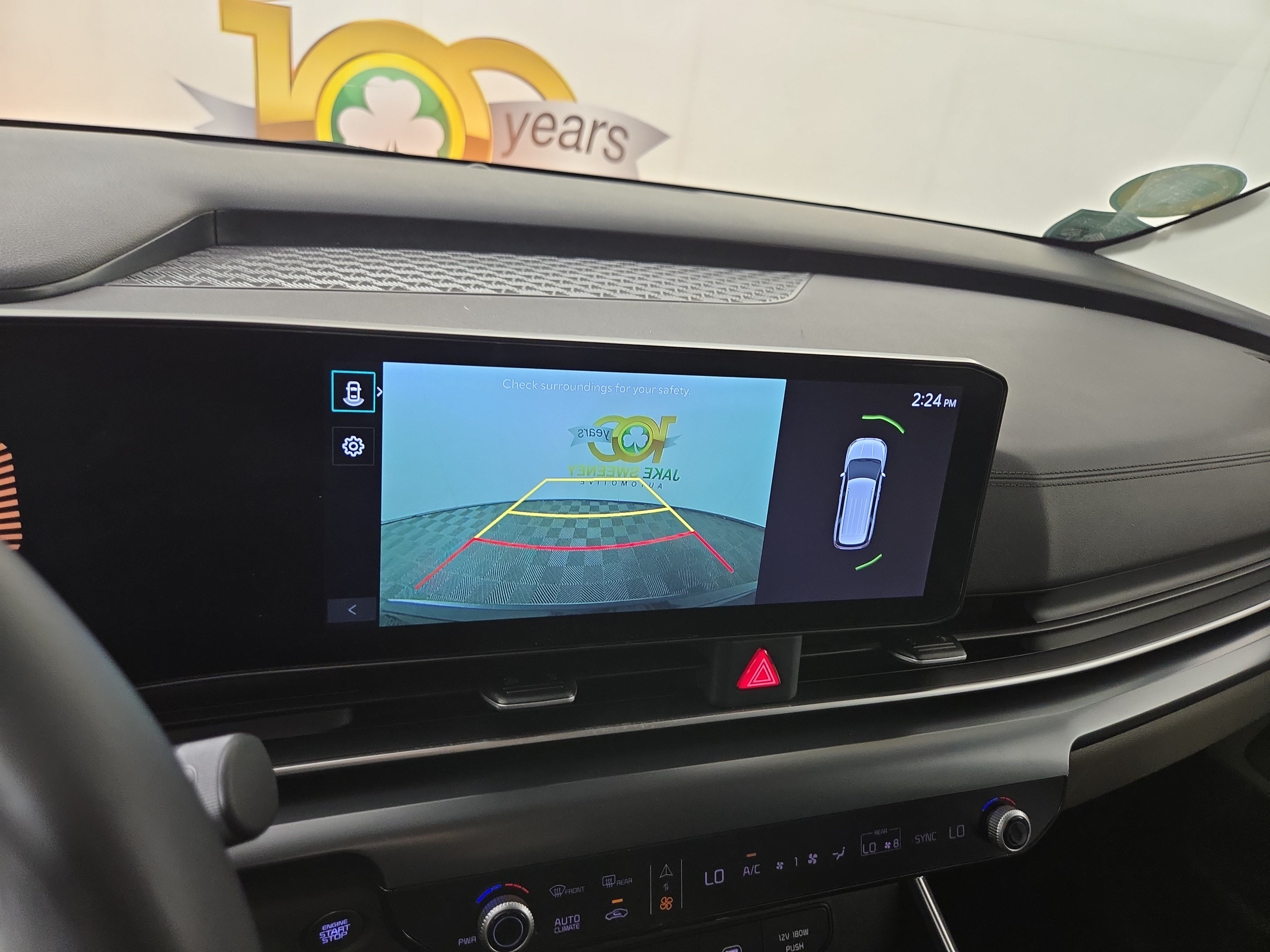 2025 Kia Carnival LXS - Photo 21