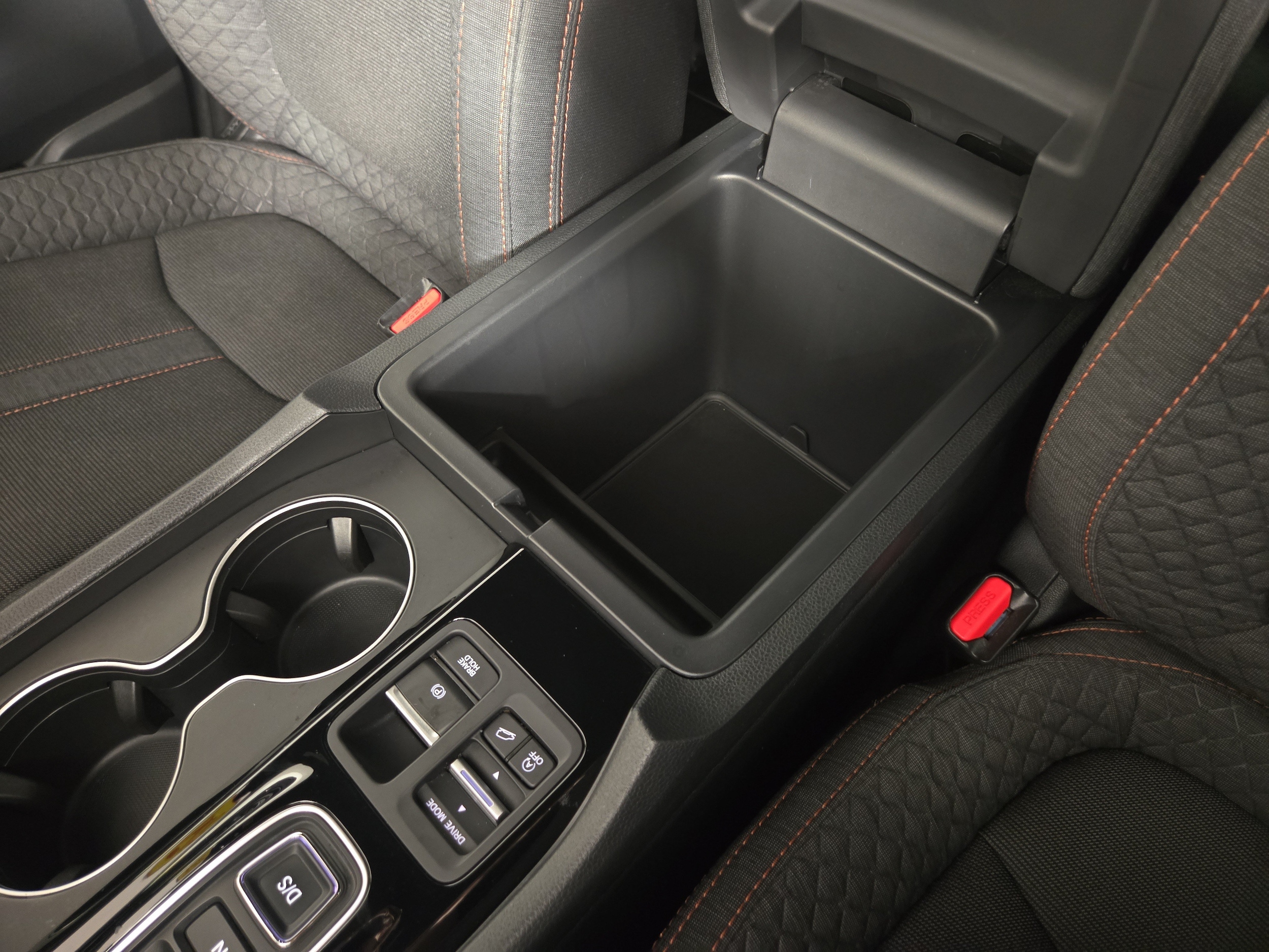 2025 Honda Pilot Sport - Photo 29