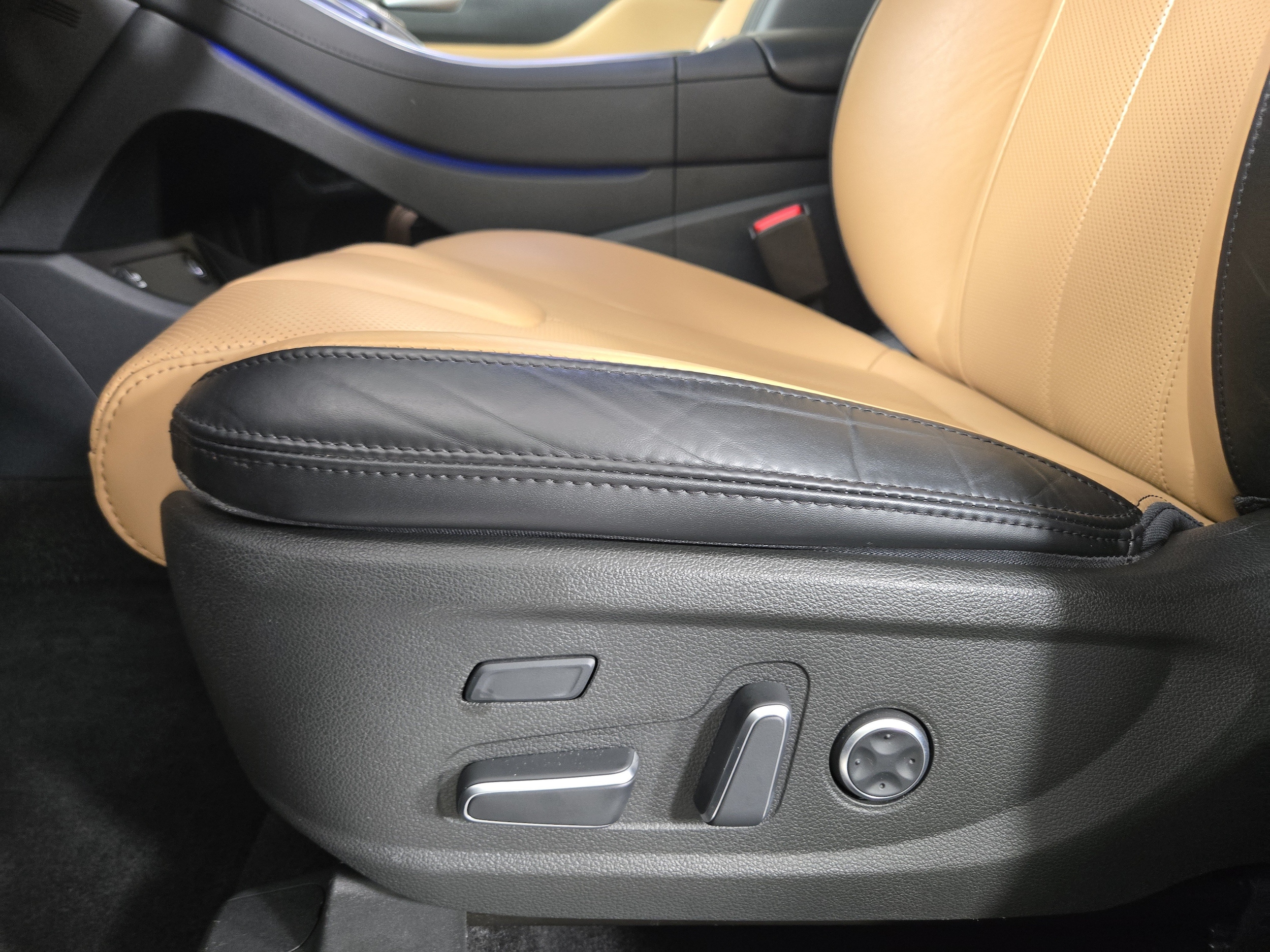 2023 Hyundai Santa Fe Calligraphy - Photo 31