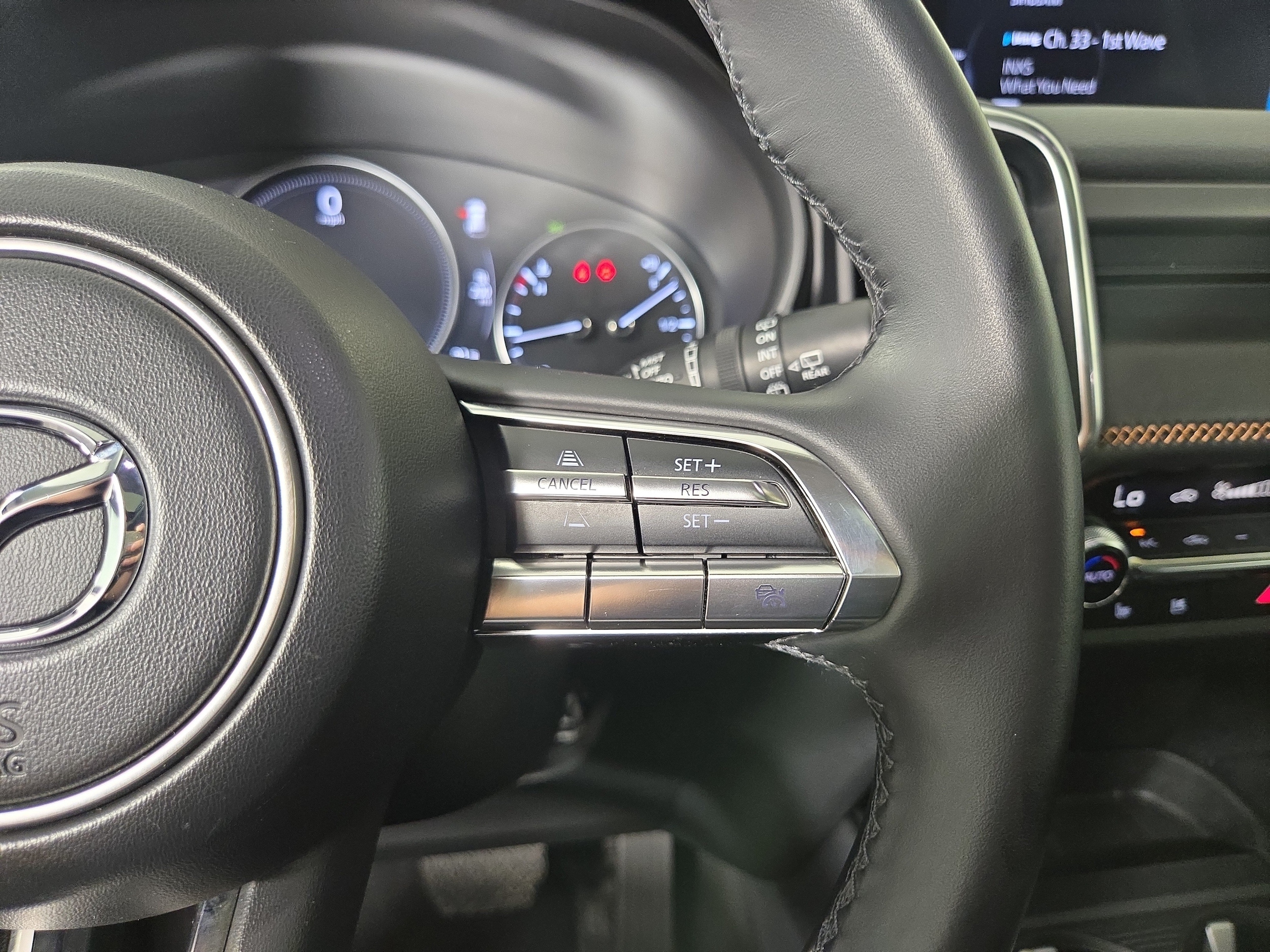 2025 Mazda CX-50 Premium Plus - Photo 16